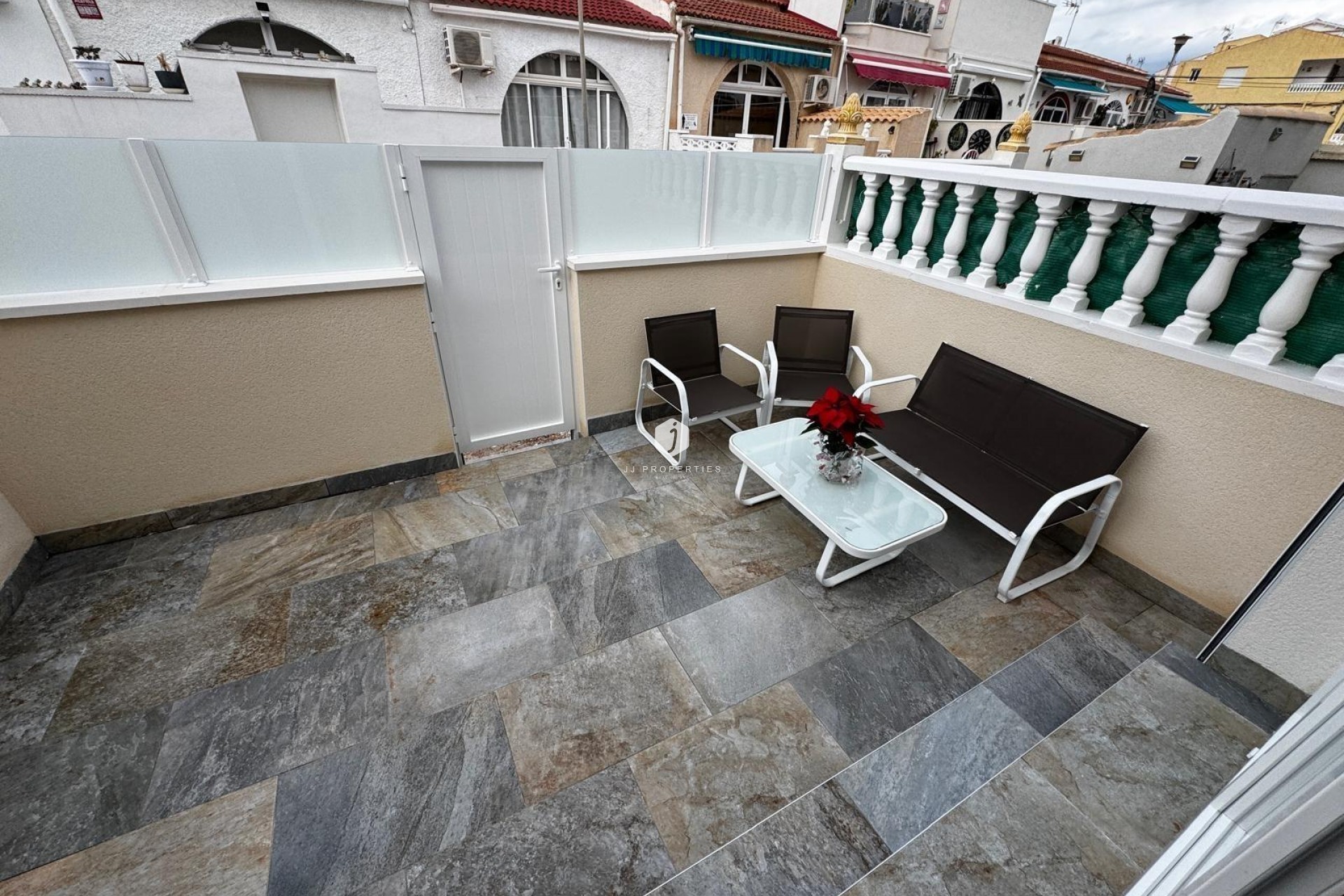 D'occasion - Bungalow -
Torrevieja - La Siesta - El Salado - Torreta