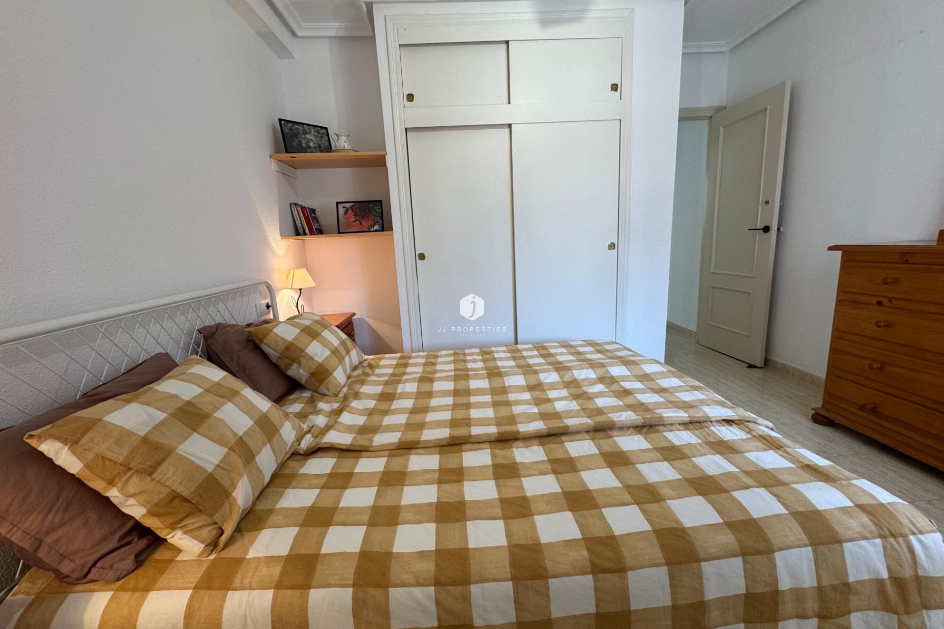 D'occasion - Bungalow -
Torrevieja - La Siesta - El Salado - Torreta