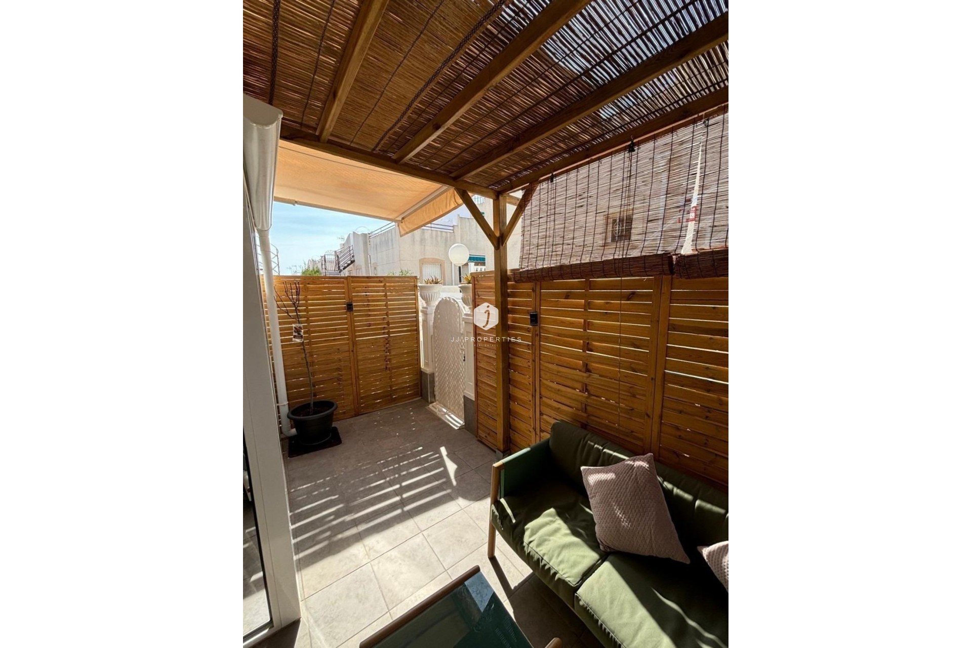 D'occasion - Bungalow -
Torrevieja - Los Balcones - Los Altos del Edén