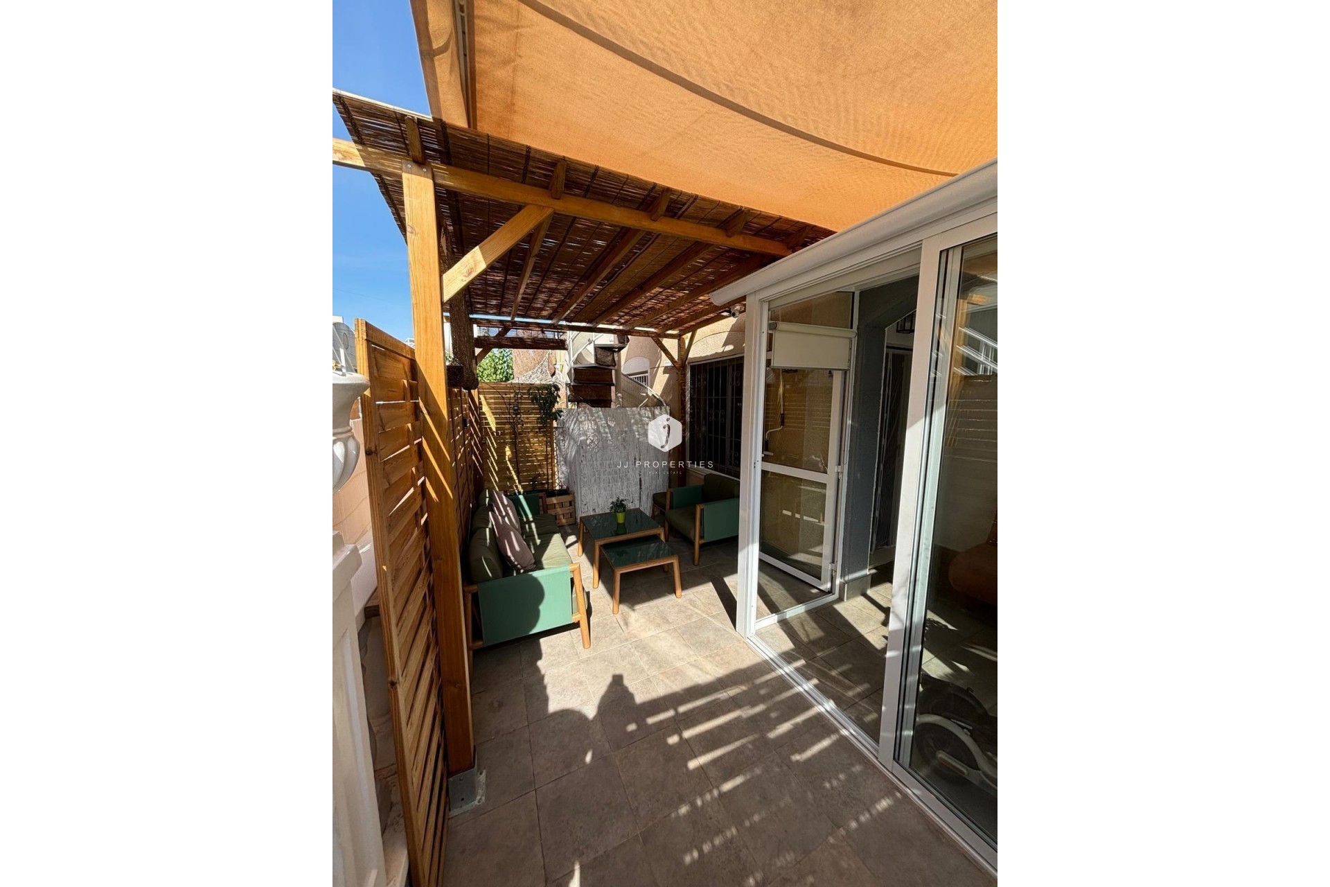D'occasion - Bungalow -
Torrevieja - Los Balcones