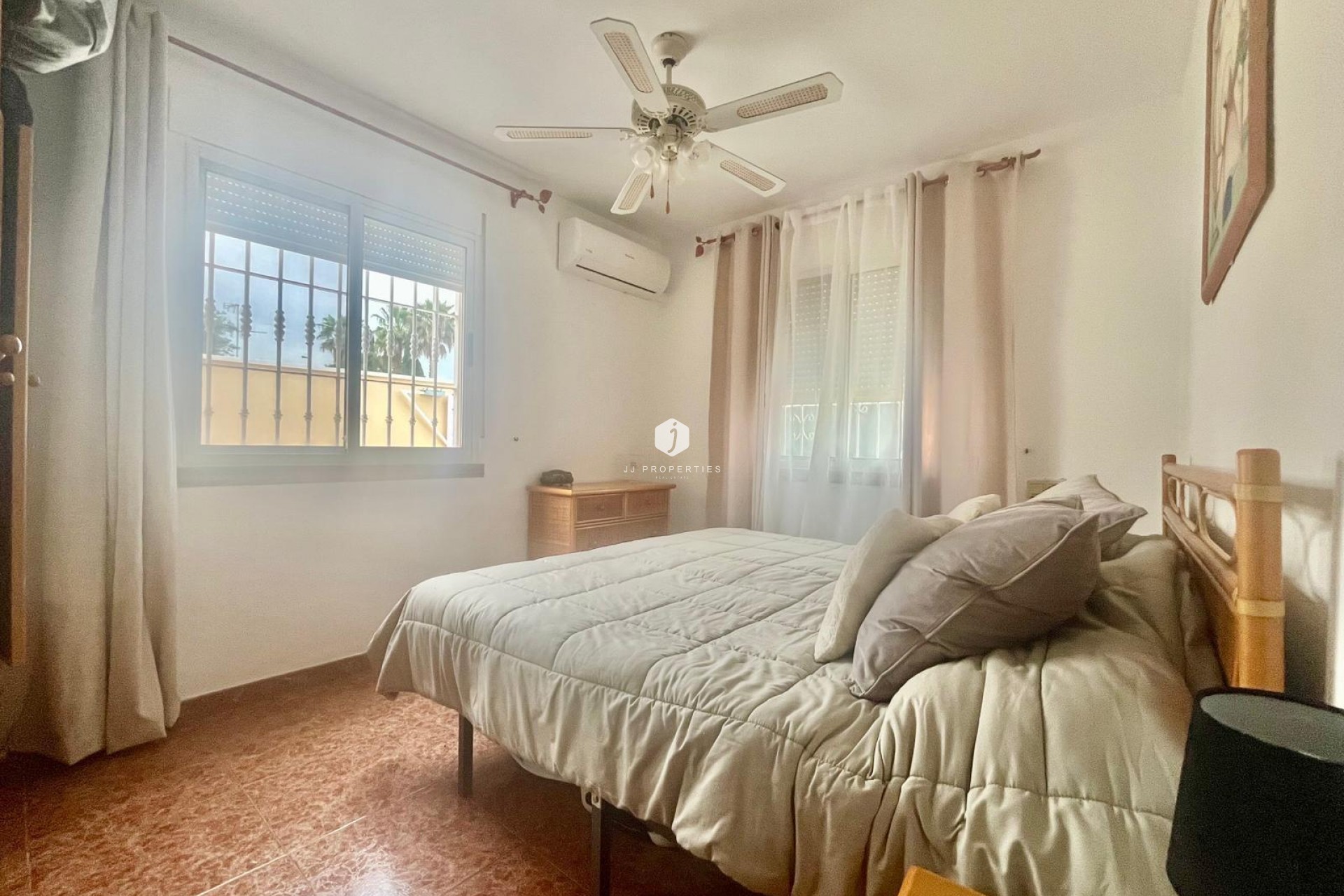 D'occasion - Bungalow -
Torrevieja - Paraje Natural