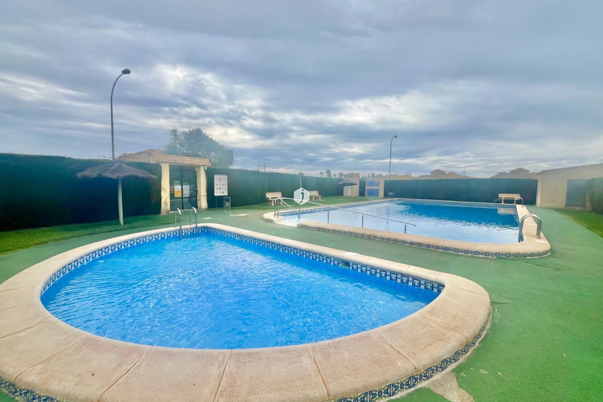 D'occasion - Bungalow -
Torrevieja - Paraje Natural