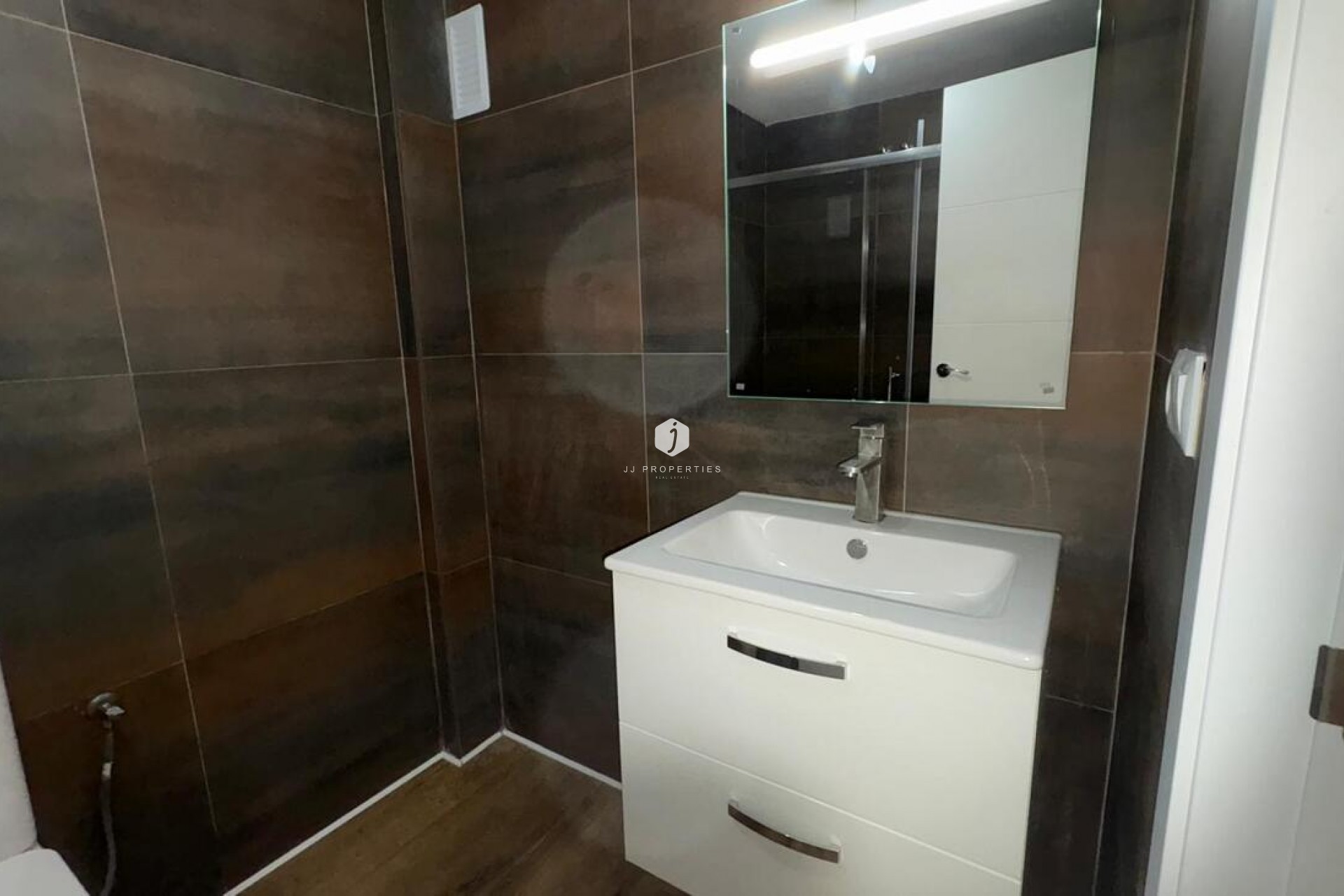 D'occasion - Bungalow -
Torrevieja - PARQUE DE LAS NACIONES