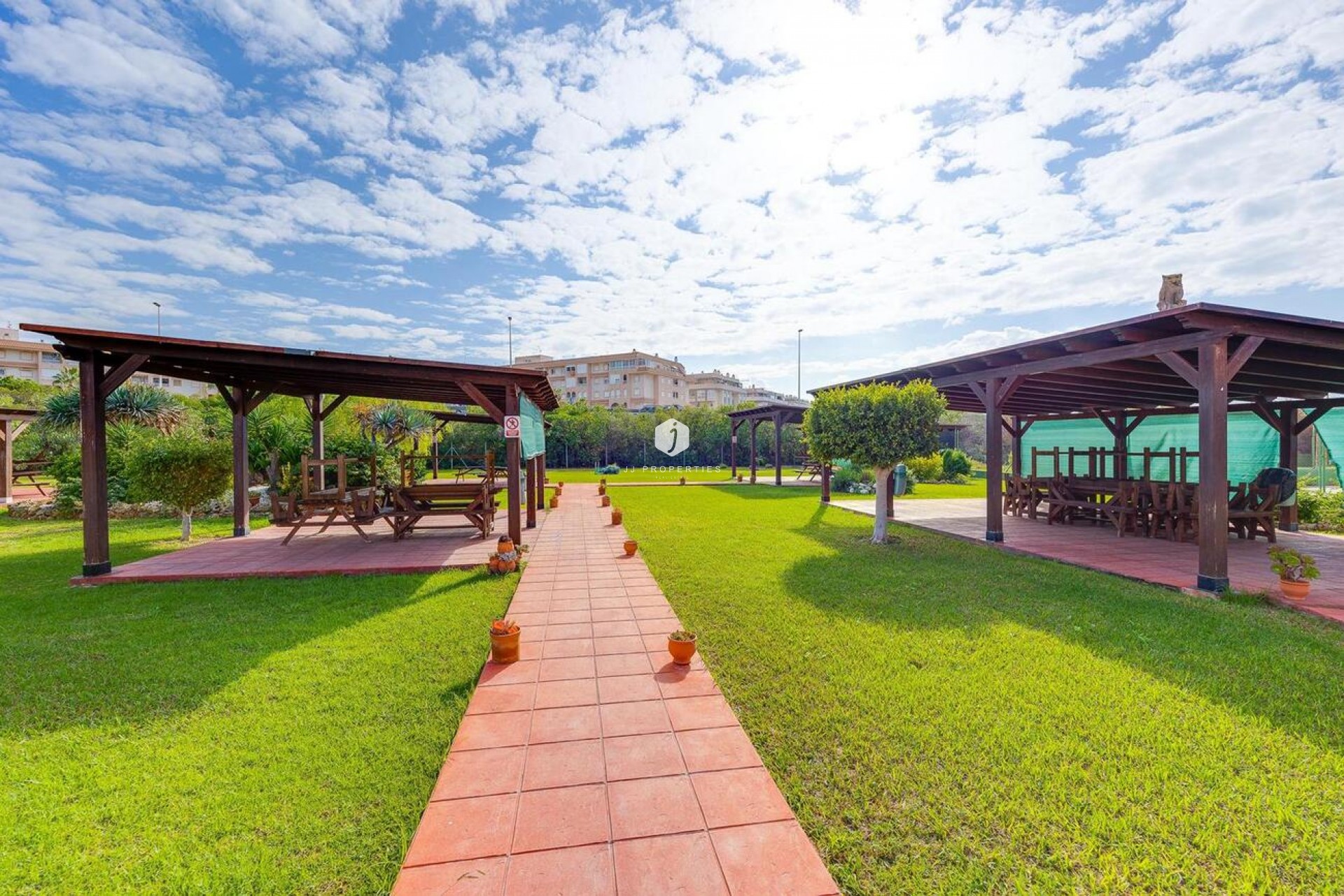 D'occasion - Bungalow -
Torrevieja - PARQUE DE LAS NACIONES