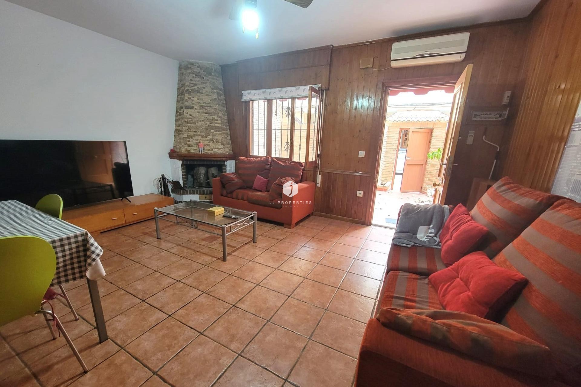 D'occasion - Bungalow -
Torrevieja - Playa de los Locos