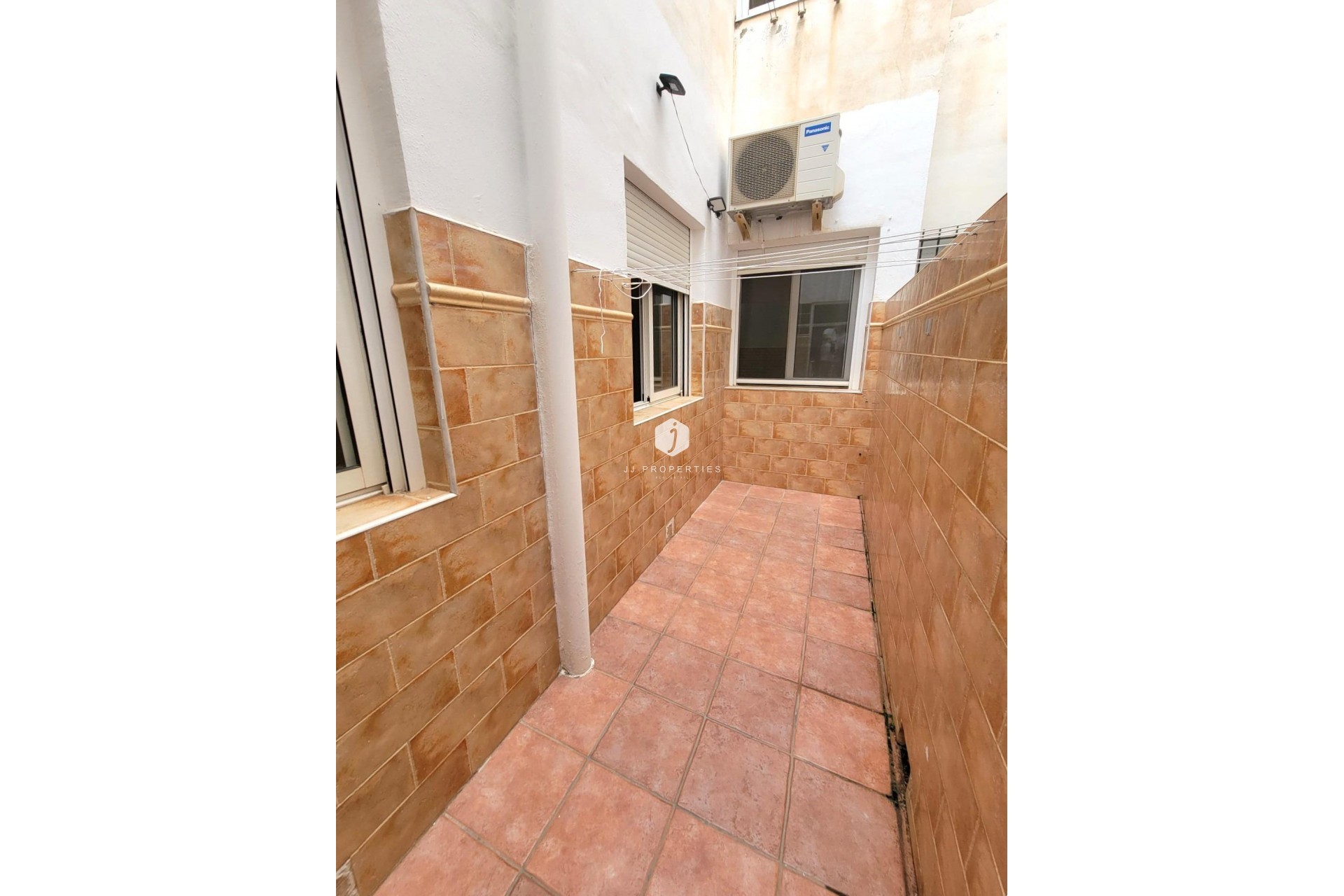 D'occasion - Bungalow -
Torrevieja - Playa de los Locos