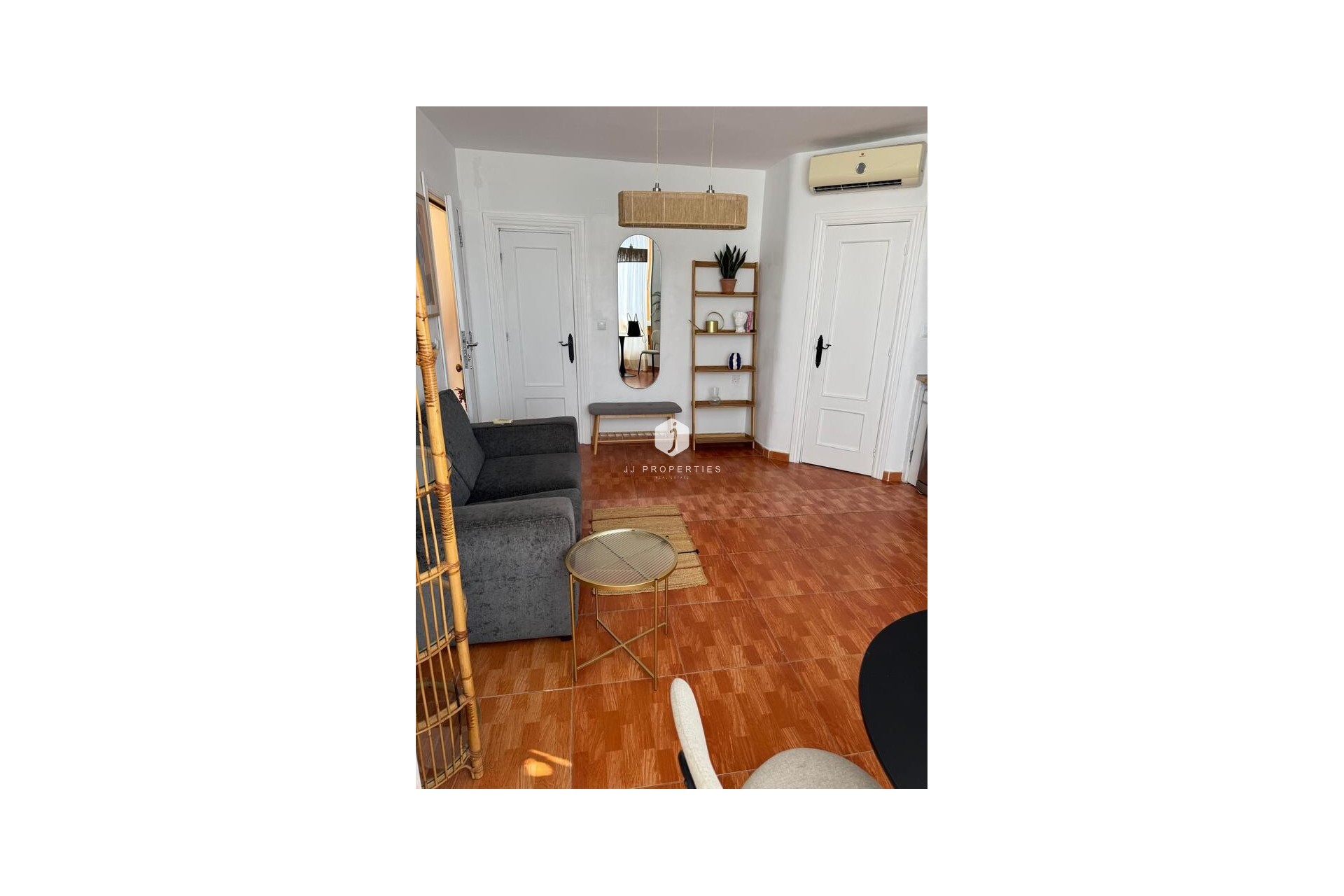 D'occasion - Bungalow -
Torrevieja - Punta prima