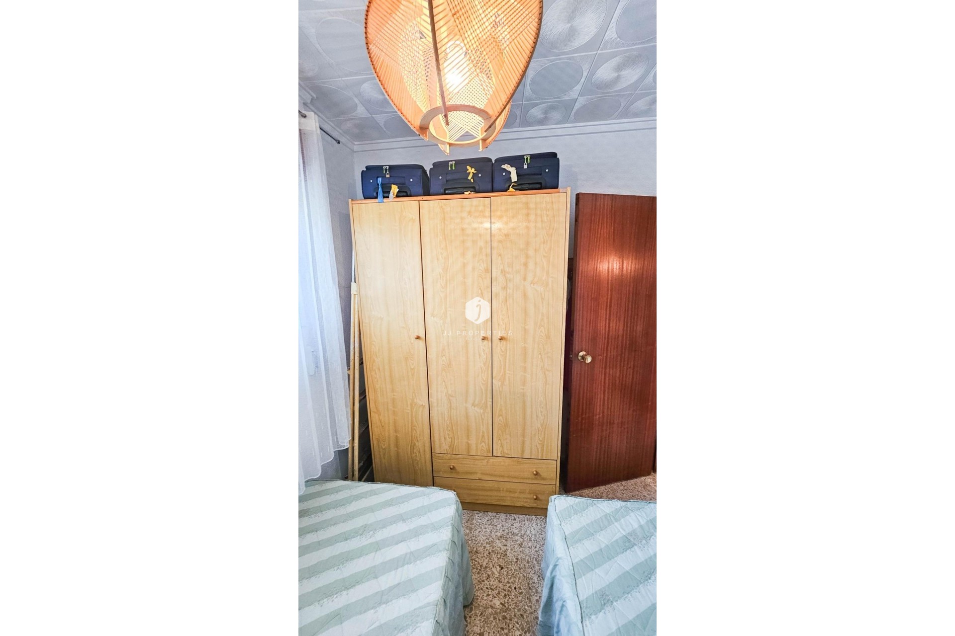 D'occasion - Bungalow -
Torrevieja - Torretas