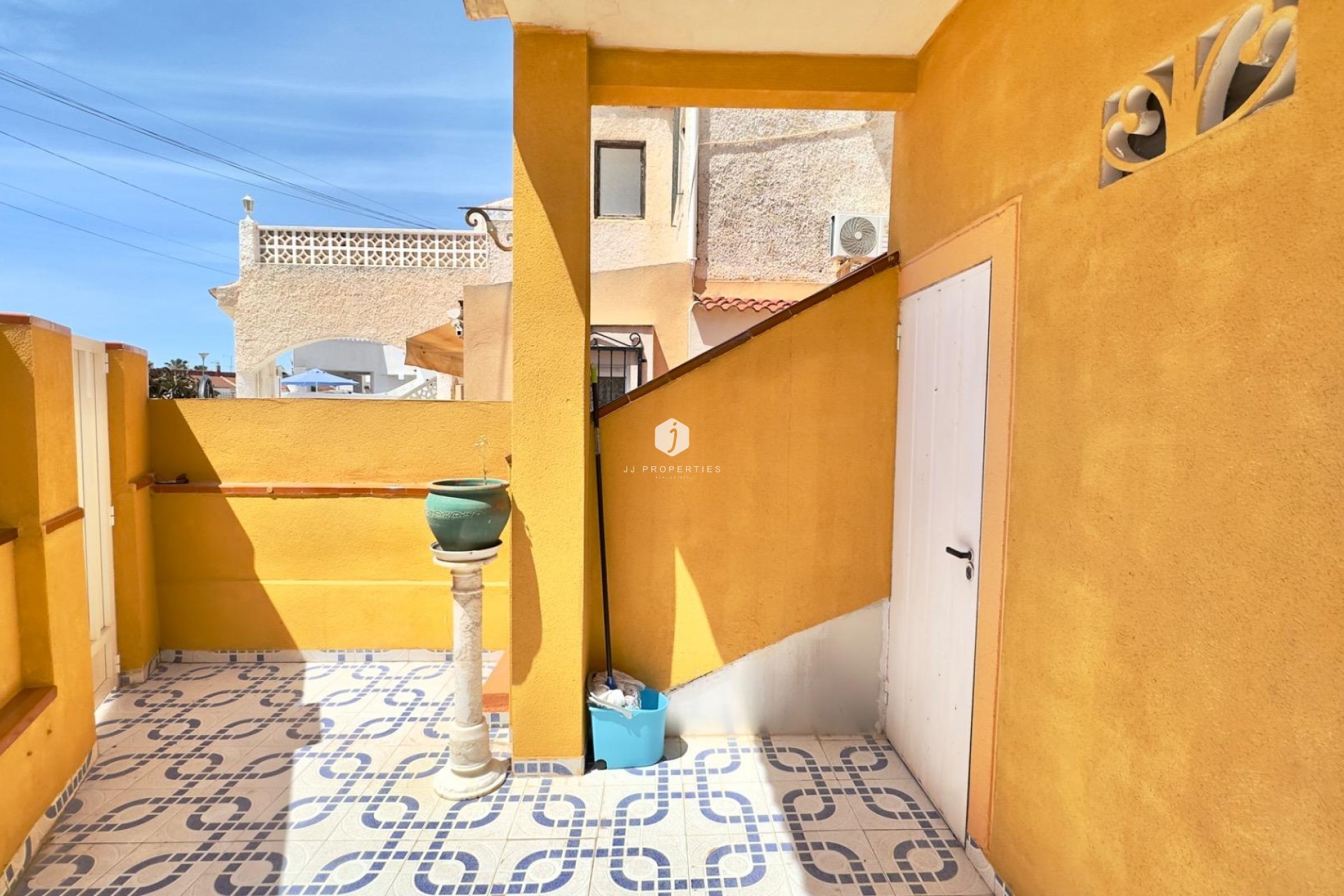 D'occasion - Bungalow -
Torrevieja - Torretas