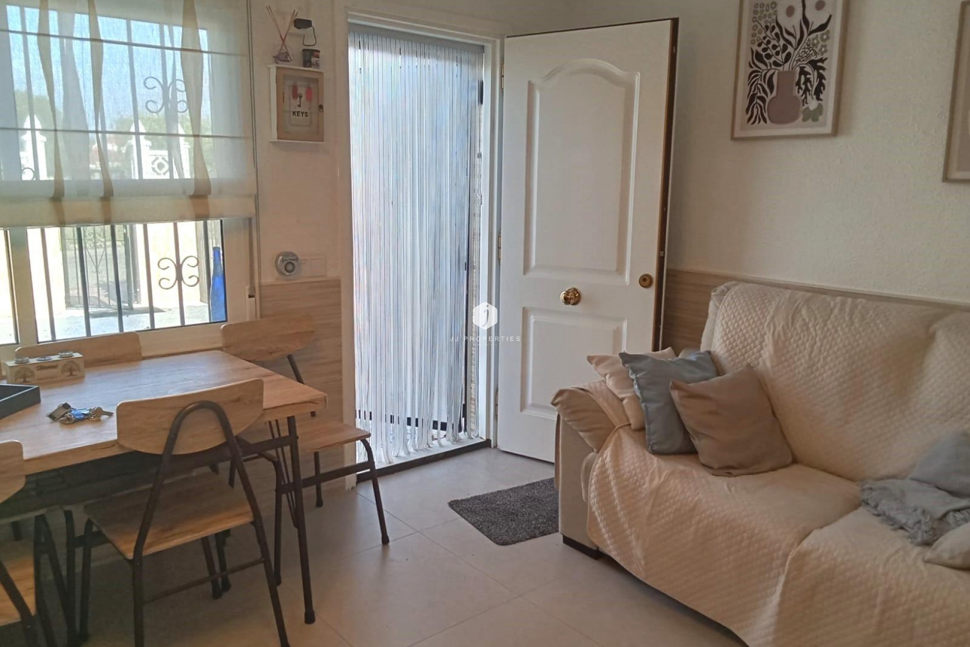 D'occasion - Bungalow -
Torrevieja - Torretas