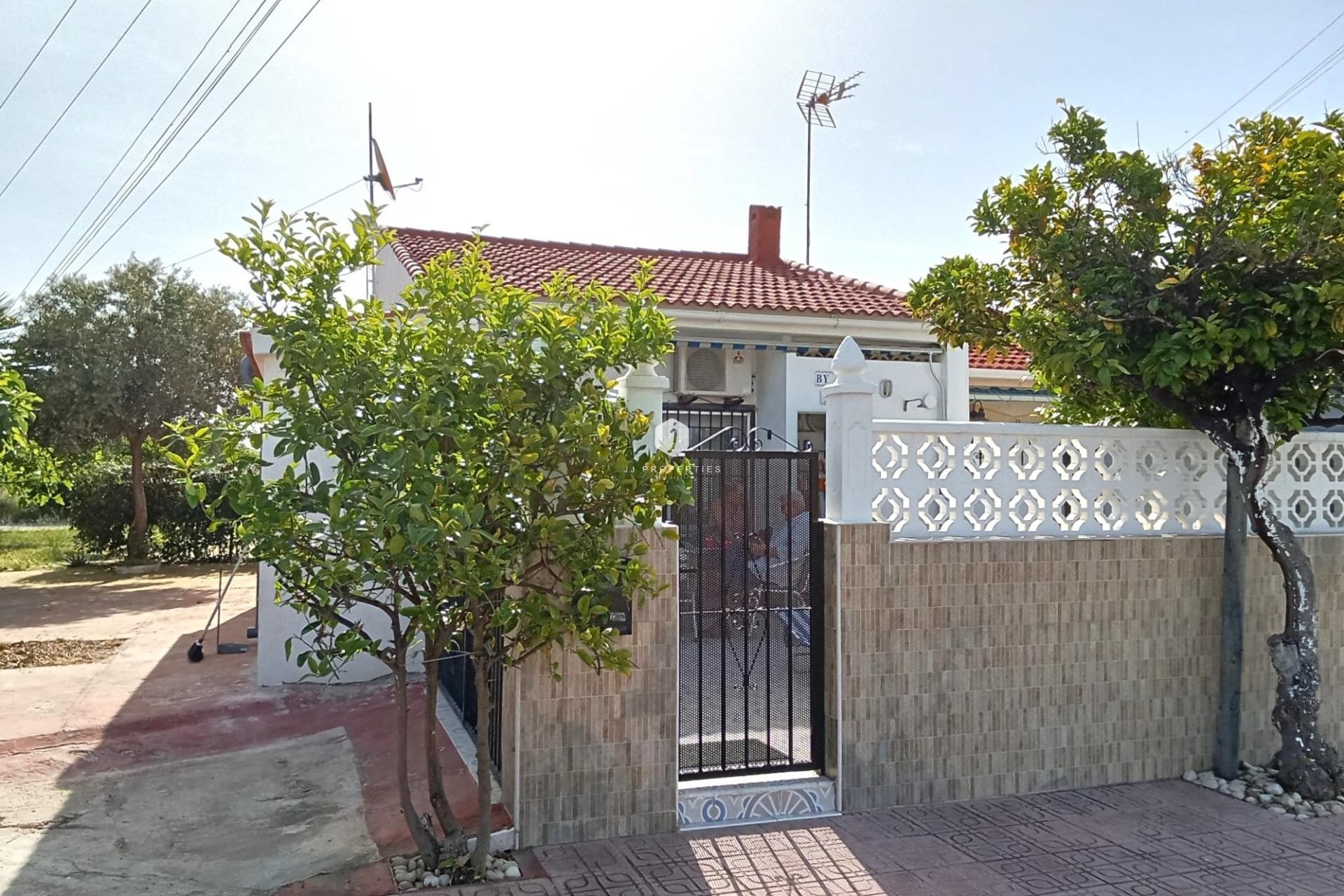 D'occasion - Bungalow -
Torrevieja - Torretas