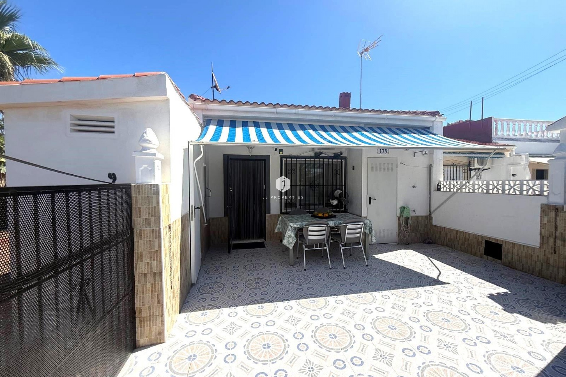 D'occasion - Bungalow -
Torrevieja - Torretas