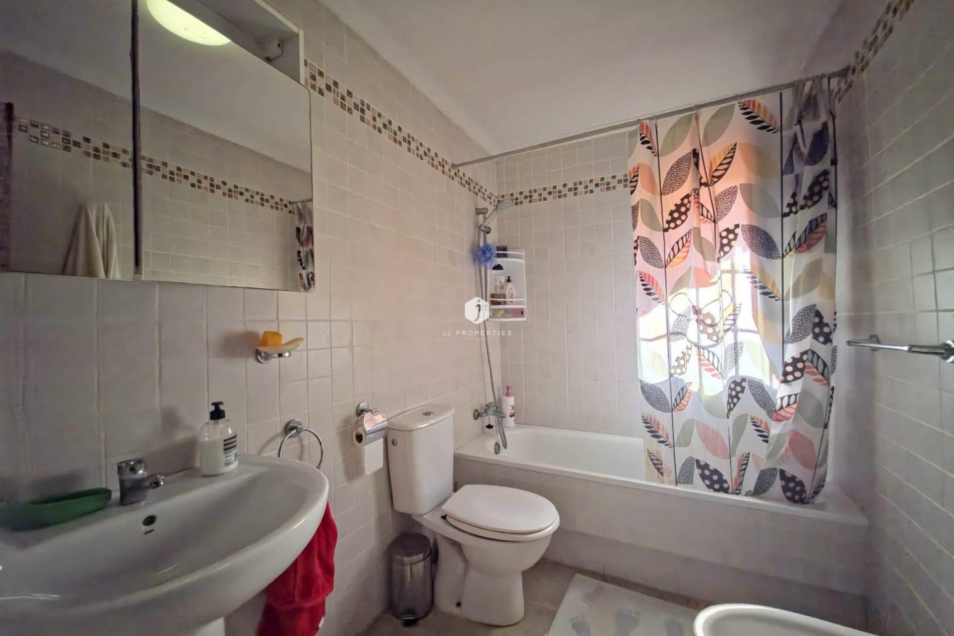 D'occasion - Bungalow -
Torrevieja - Zona Los Frutales