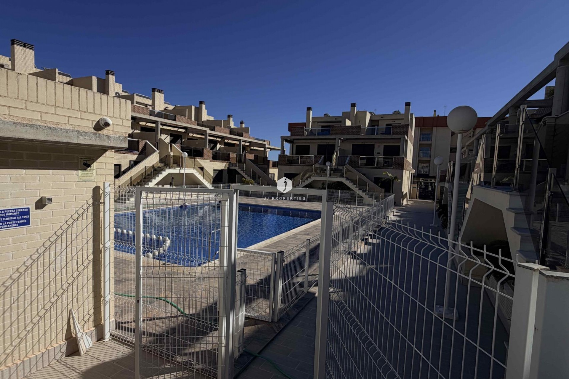 D'occasion - Chalet -
Cabo Roig - Costa Blanca