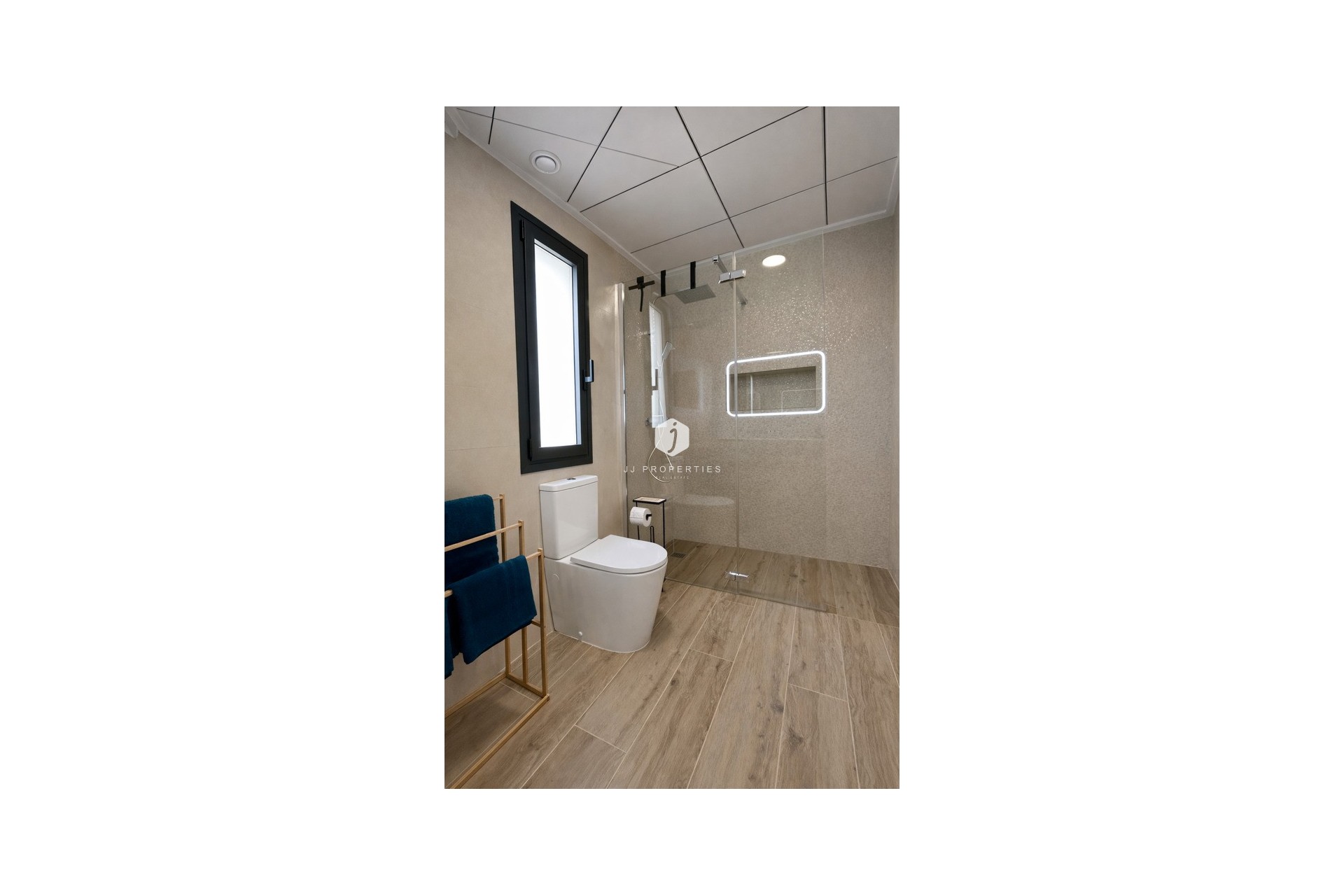 D'occasion - Chalet -
Dolores - Costa Blanca