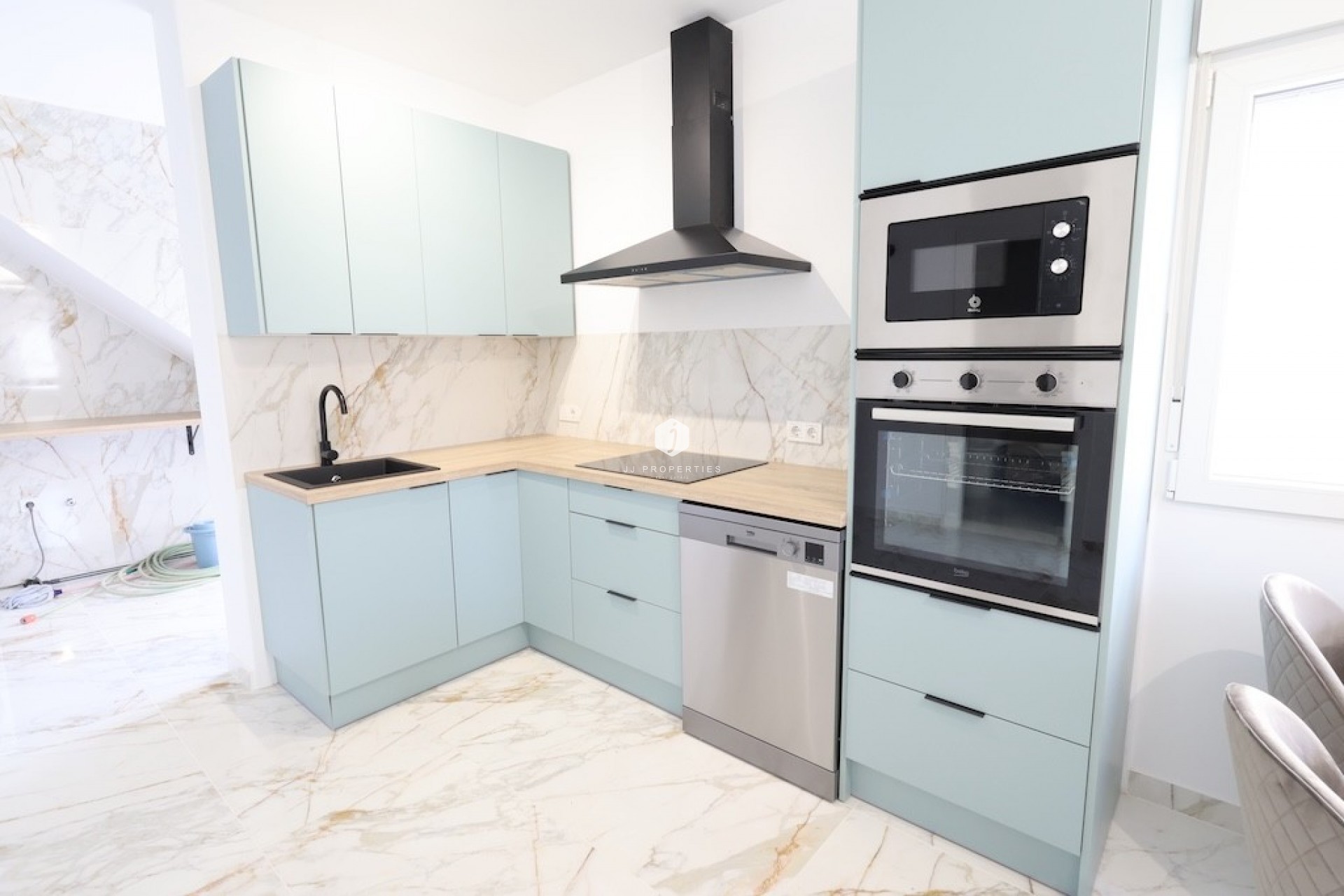 D'occasion - Chalet -
El Chaparral - Inland