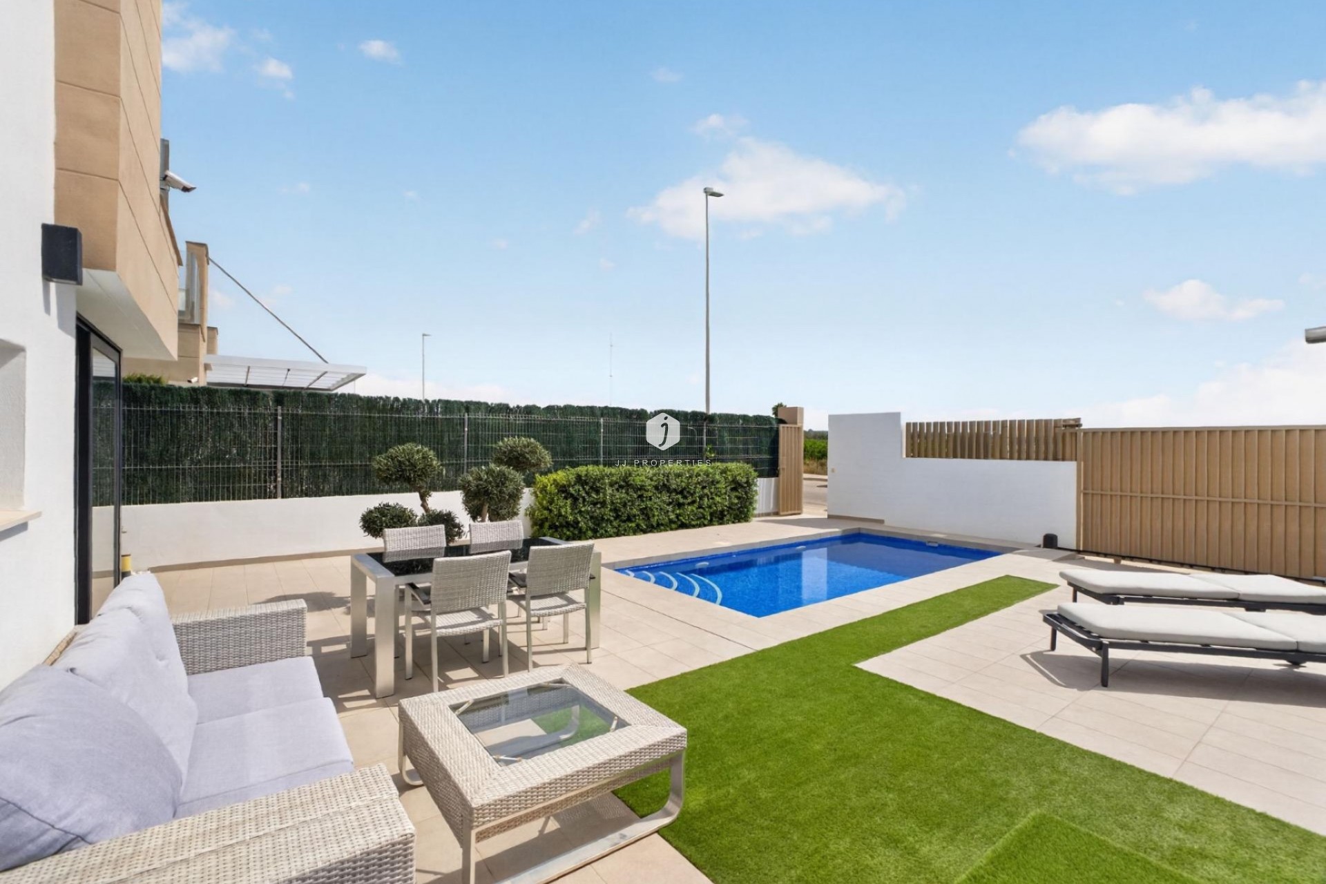 D'occasion - Chalet -
El Raso - Guardamar del Segura