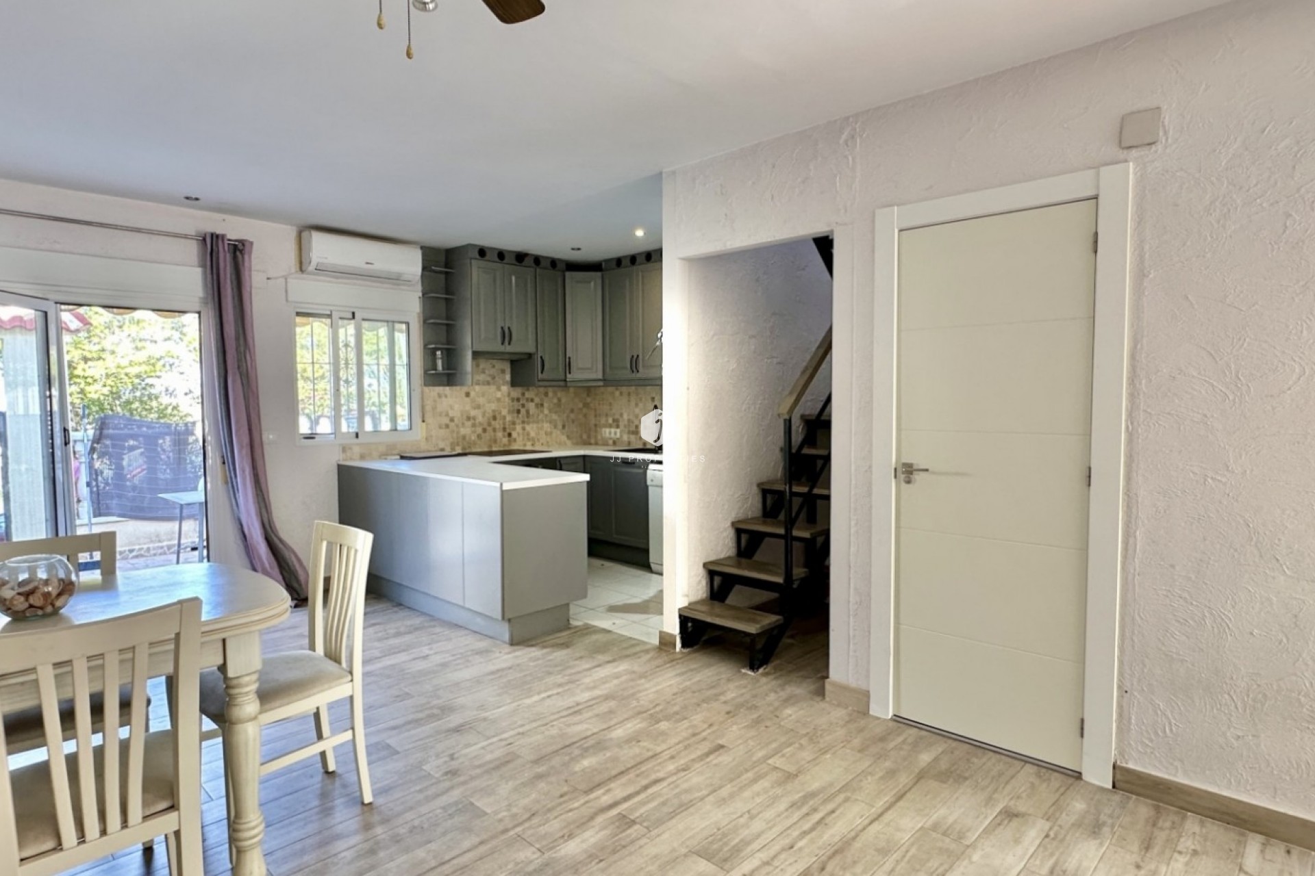 D'occasion - Chalet -
Guardamar del Segura - Costa Blanca