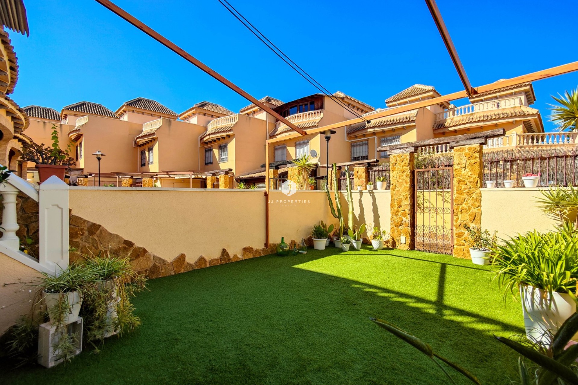 D'occasion - Chalet -
Guardamar del Segura - Costa Blanca