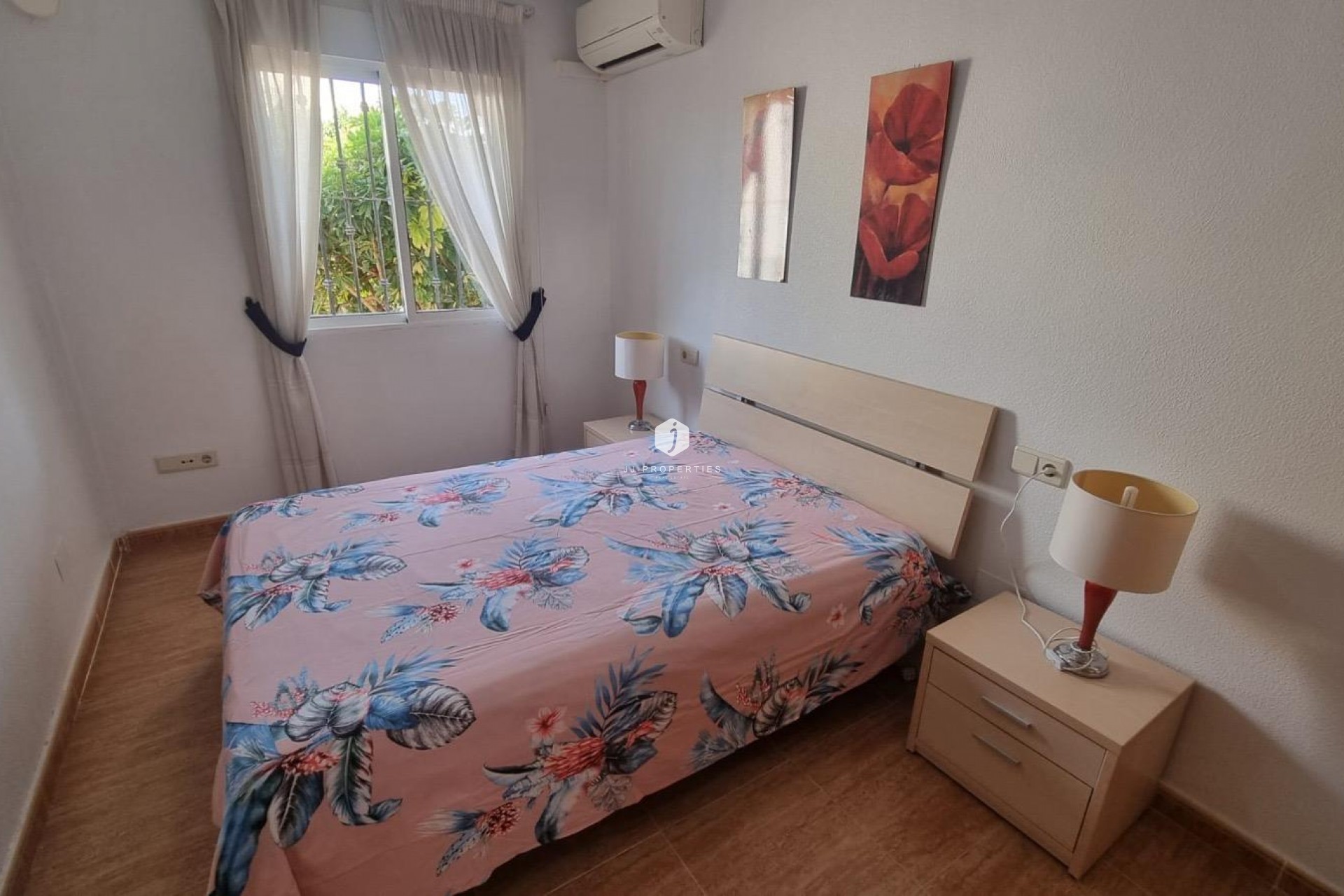 D'occasion - Chalet -
Guardamar del Segura - Urbanizaciones