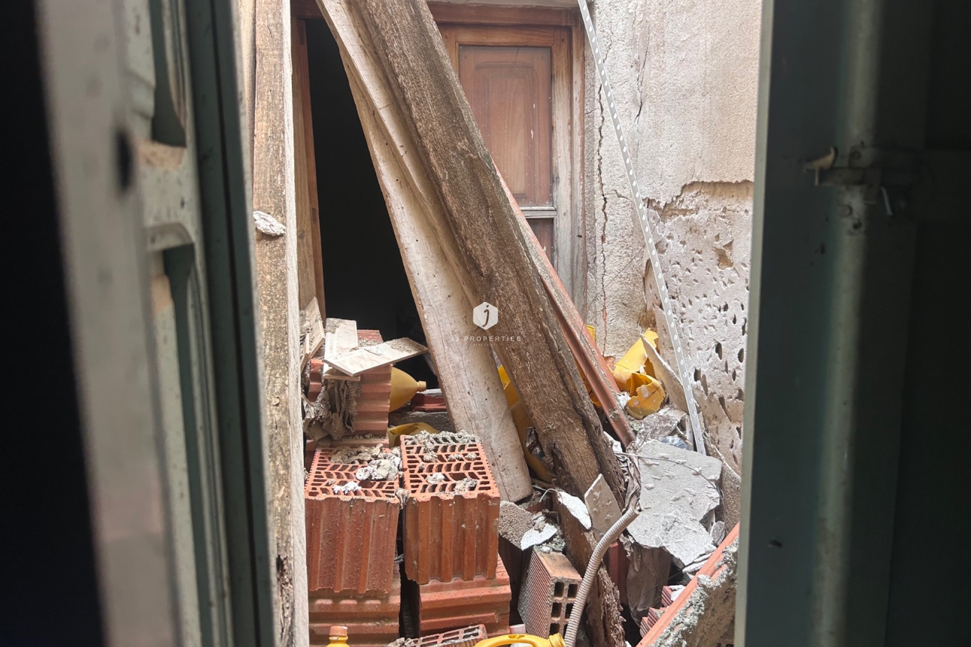 D'occasion - Chalet -
Jacarilla - Inland