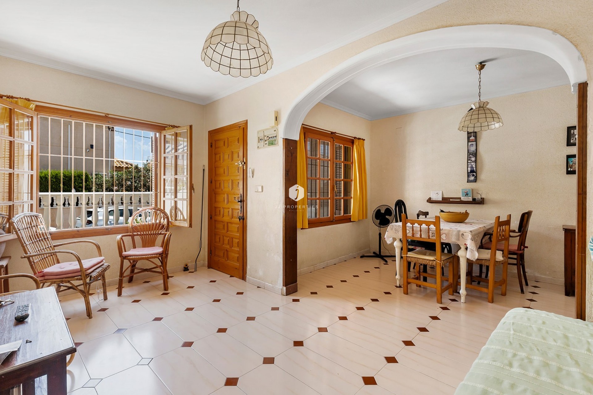 D'occasion - Chalet -
La Mata - Costa Blanca