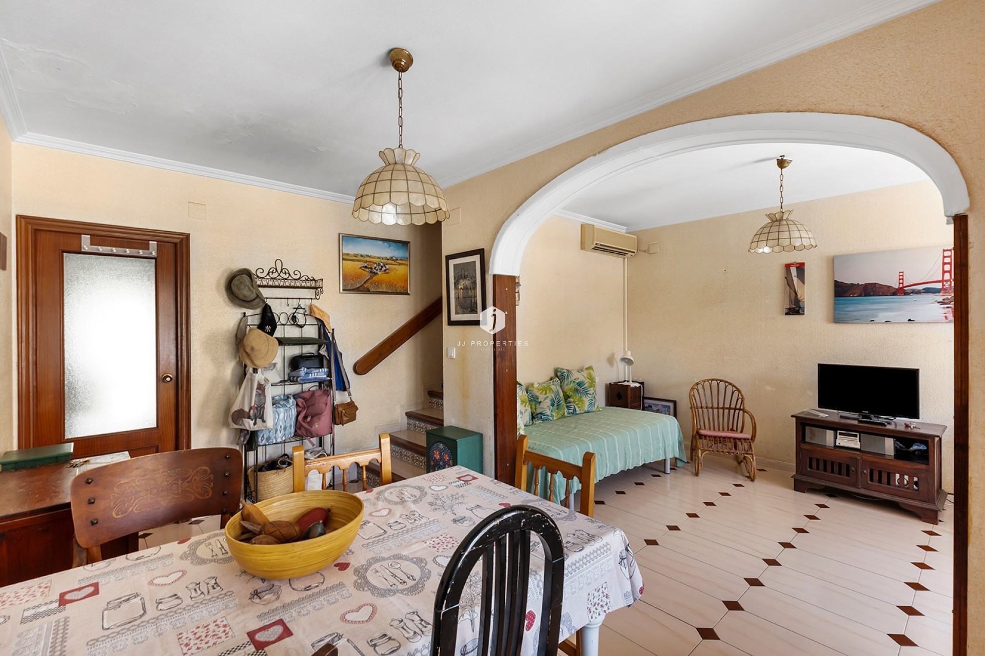 D'occasion - Chalet -
La Mata - Costa Blanca