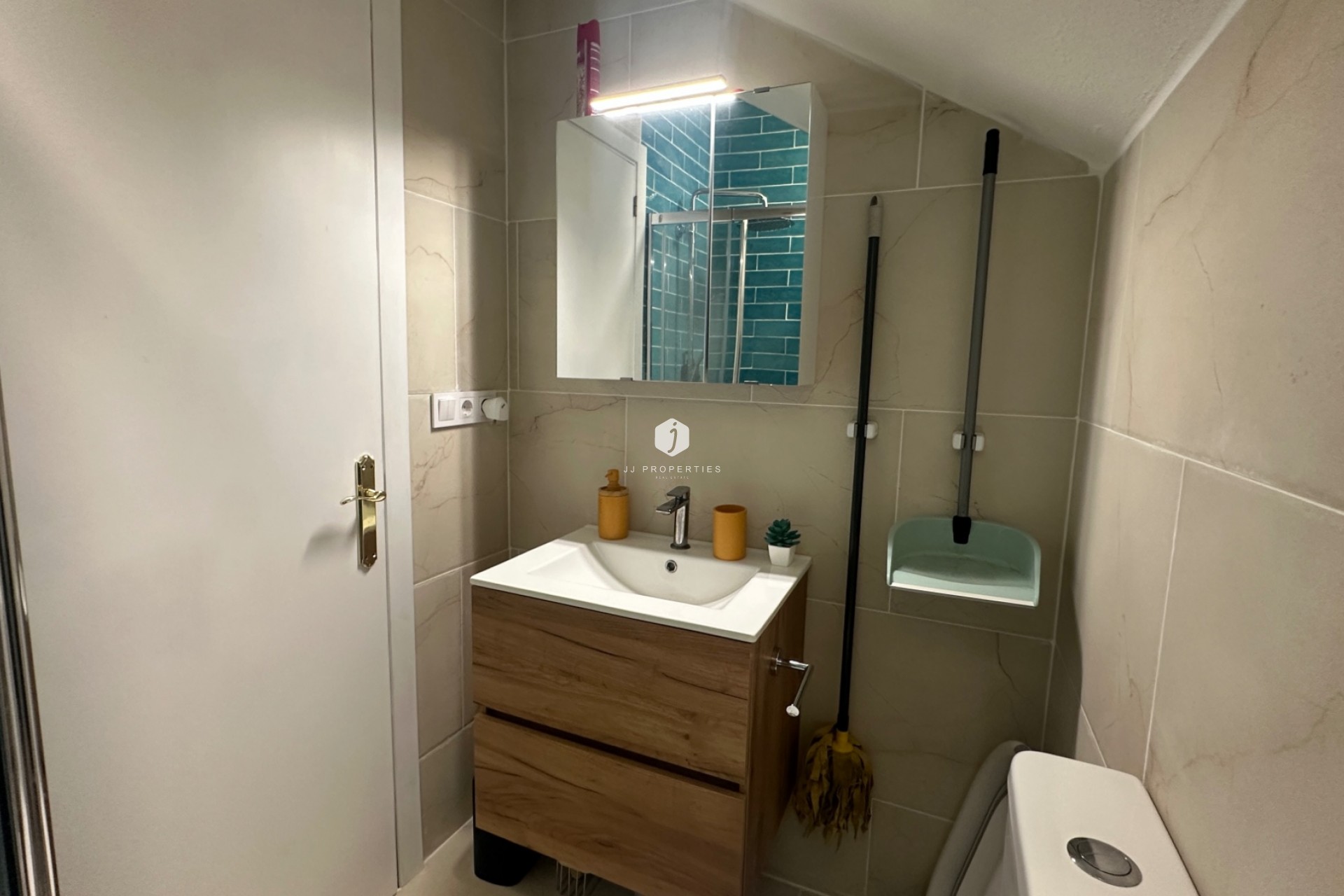 D'occasion - Chalet -
La Mata - Costa Blanca