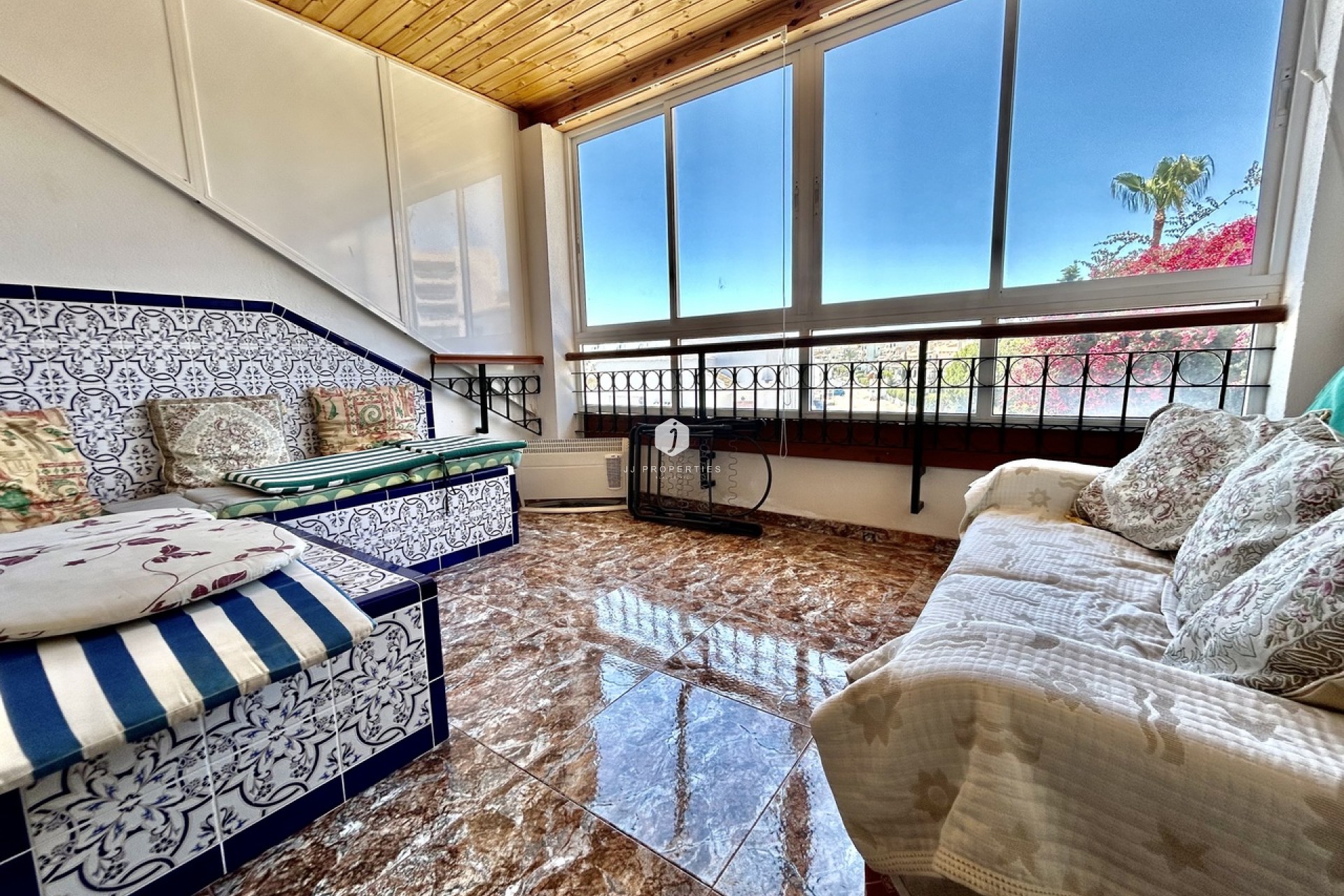 D'occasion - Chalet -
La Zenia - Costa Blanca