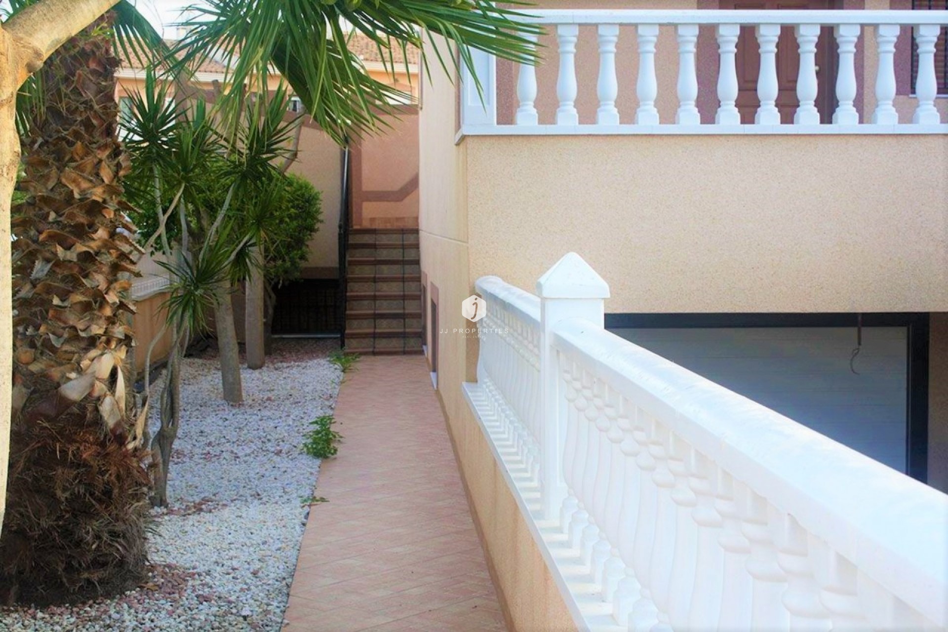 D'occasion - Chalet -
Los Altos - Costa Blanca
