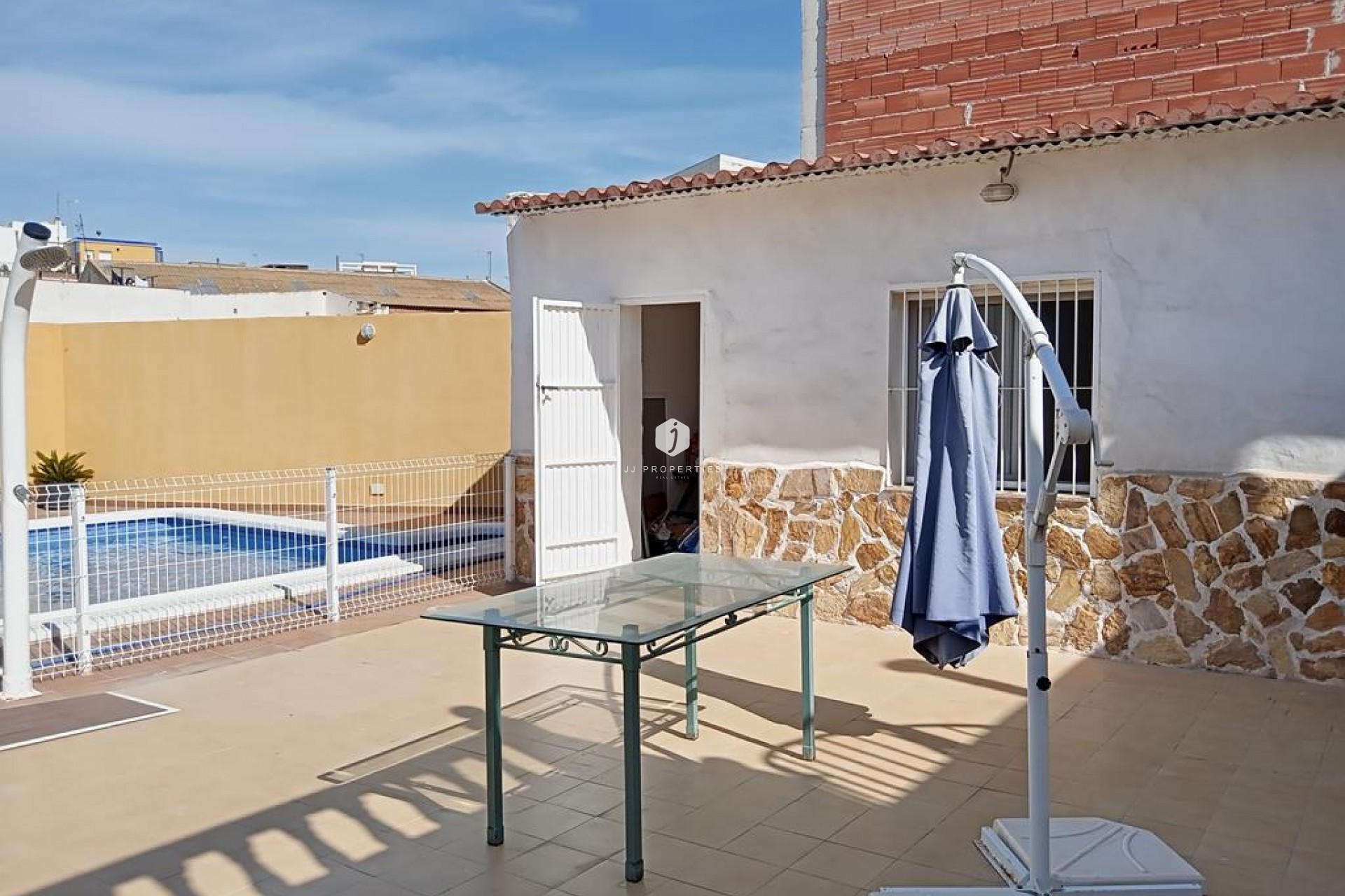 D'occasion - Chalet -
Los Montesinos - PUEBLO CENTRO