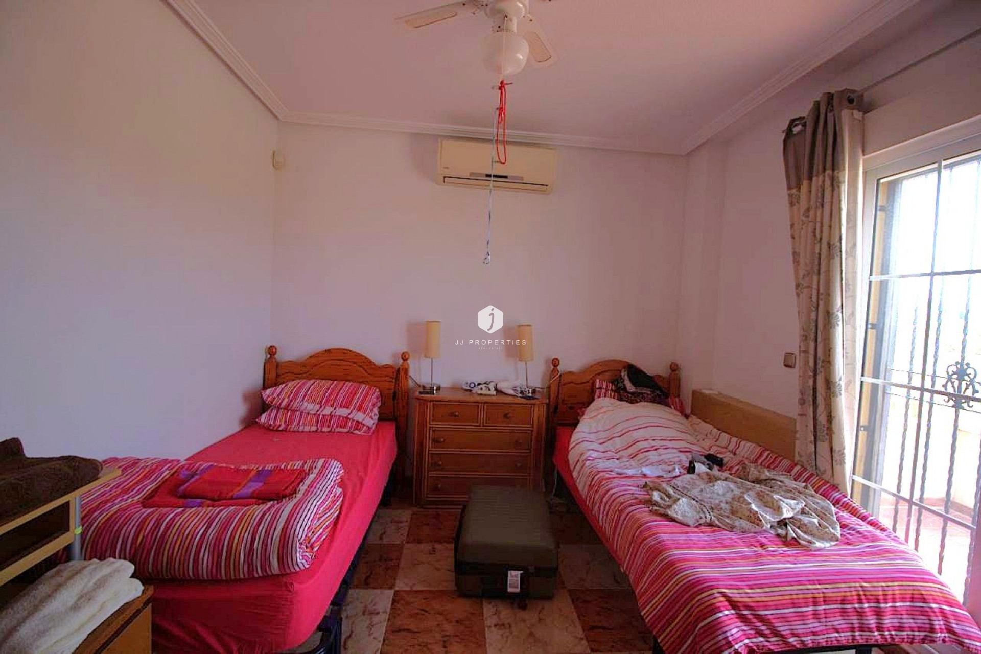 D'occasion - Chalet -
Orihuela Costa - Costa Blanca
