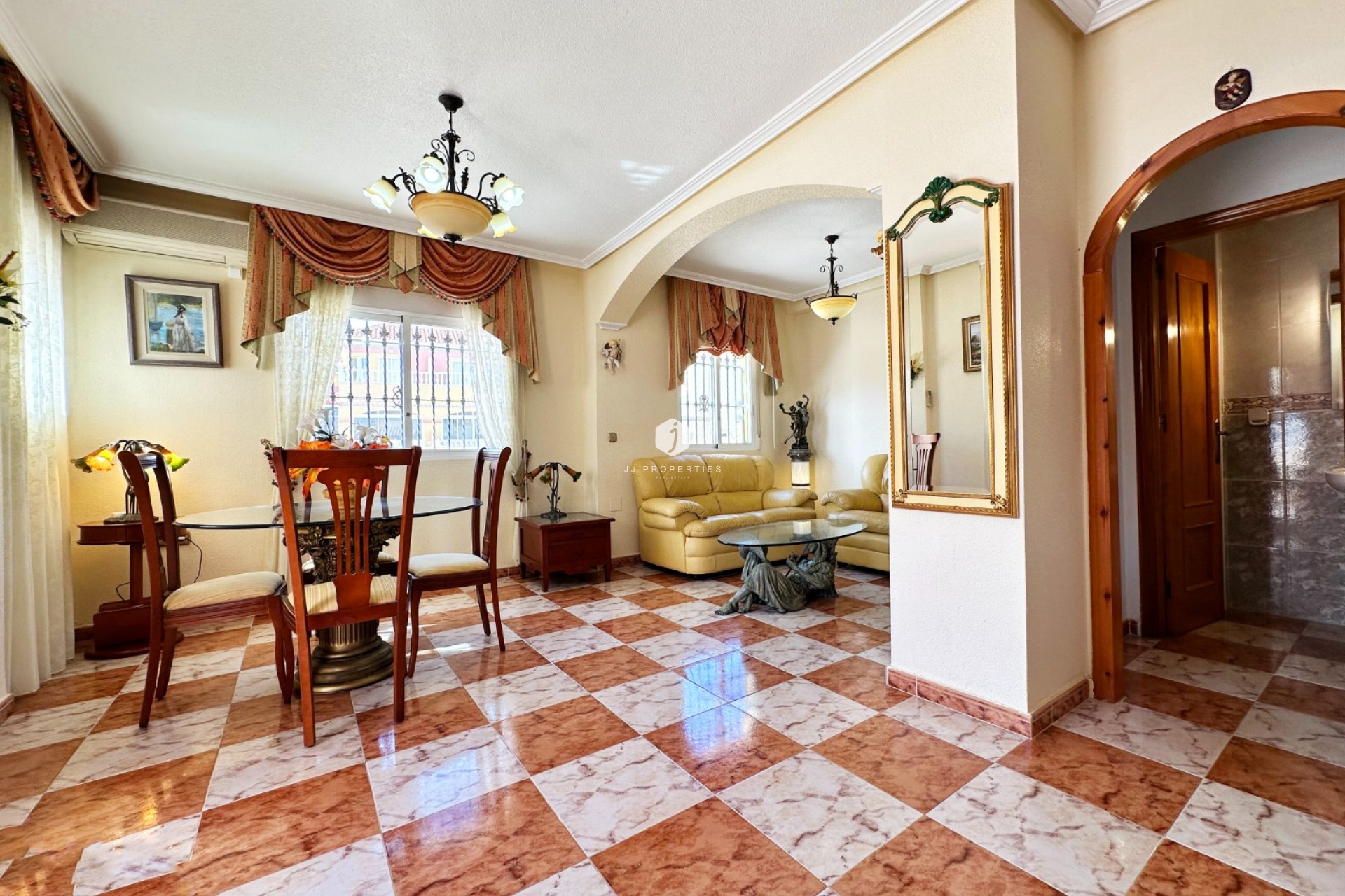 D'occasion - Chalet -
Orihuela Costa - Costa Blanca