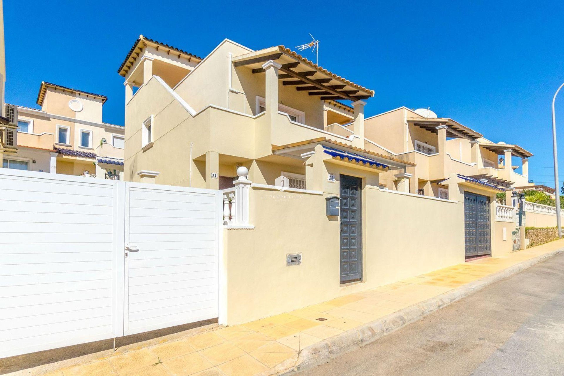 D'occasion - Chalet -
Orihuela Costa - Costa Blanca