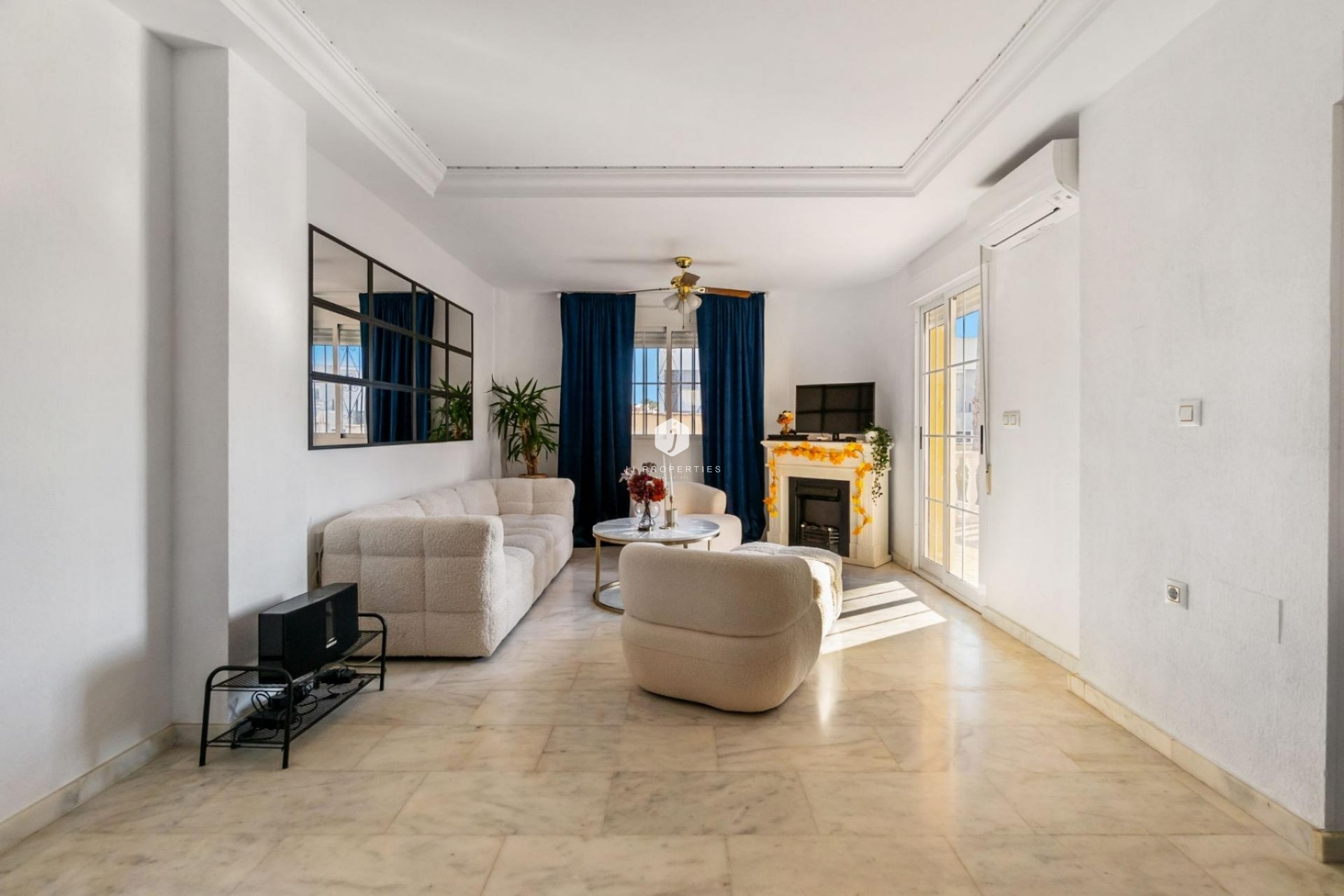 D'occasion - Chalet -
Orihuela Costa - Las Filipinas