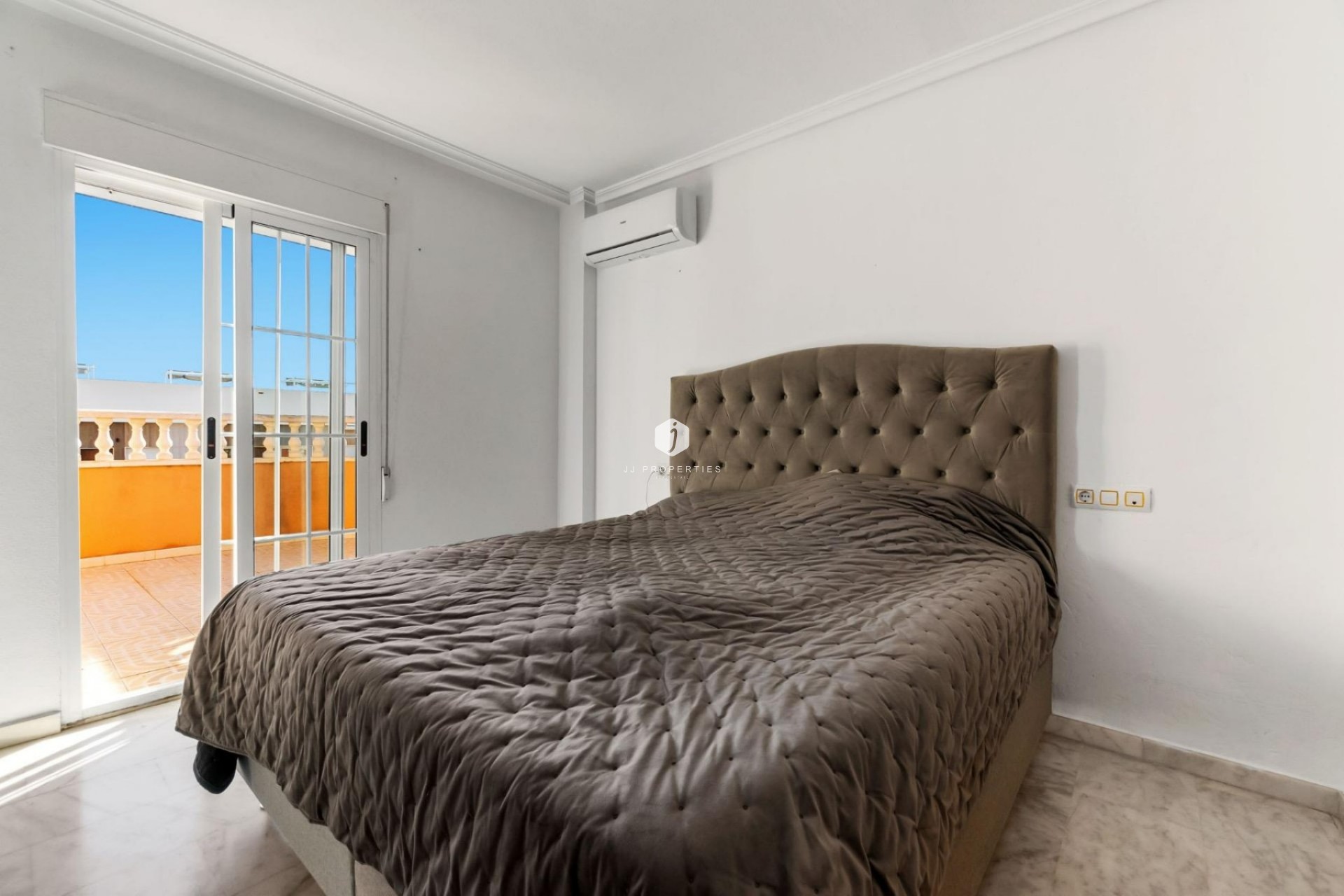 D'occasion - Chalet -
Orihuela Costa - Las Filipinas