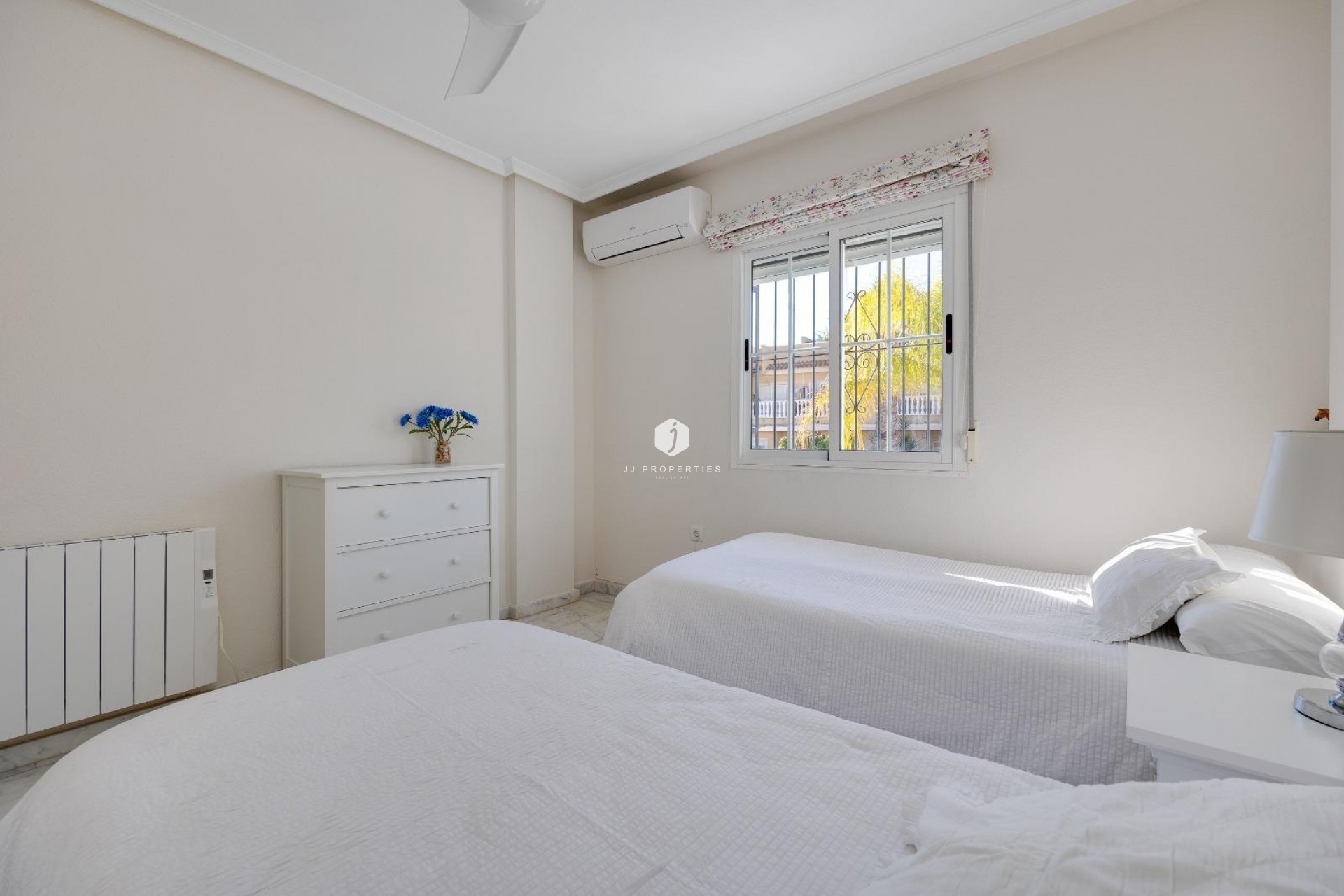 D'occasion - Chalet -
Orihuela Costa - Las Filipinas