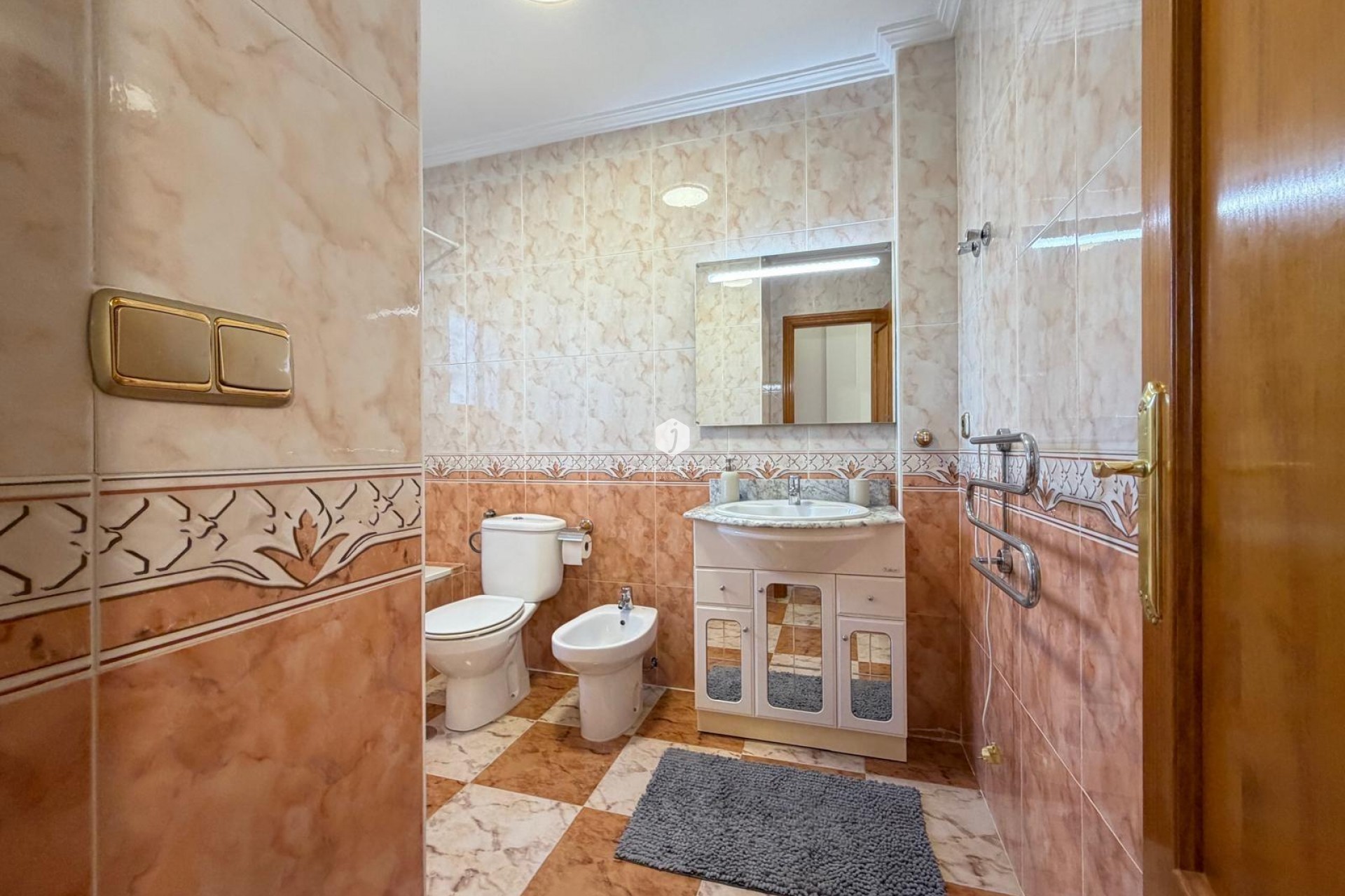 D'occasion - Chalet -
Orihuela Costa - Las Filipinas