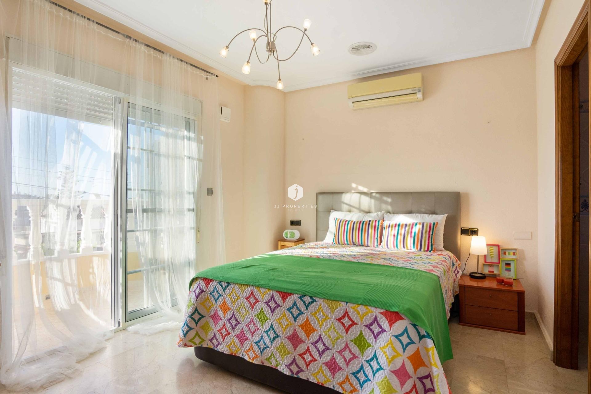 D'occasion - Chalet -
Orihuela Costa - Los Almendros-la Florida