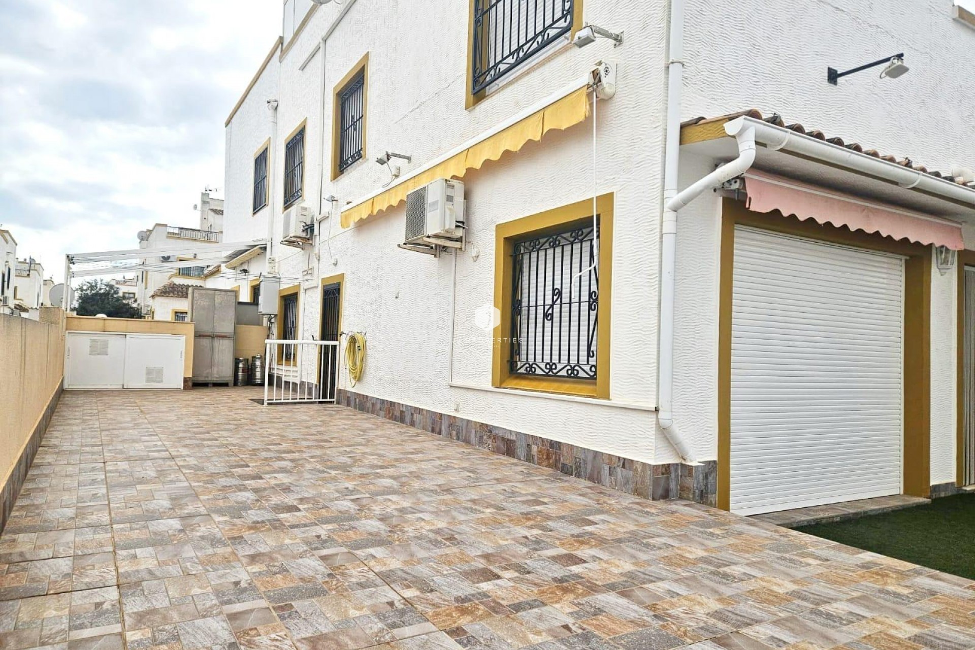 D'occasion - Chalet -
Orihuela Costa - Los Almendros-la Florida