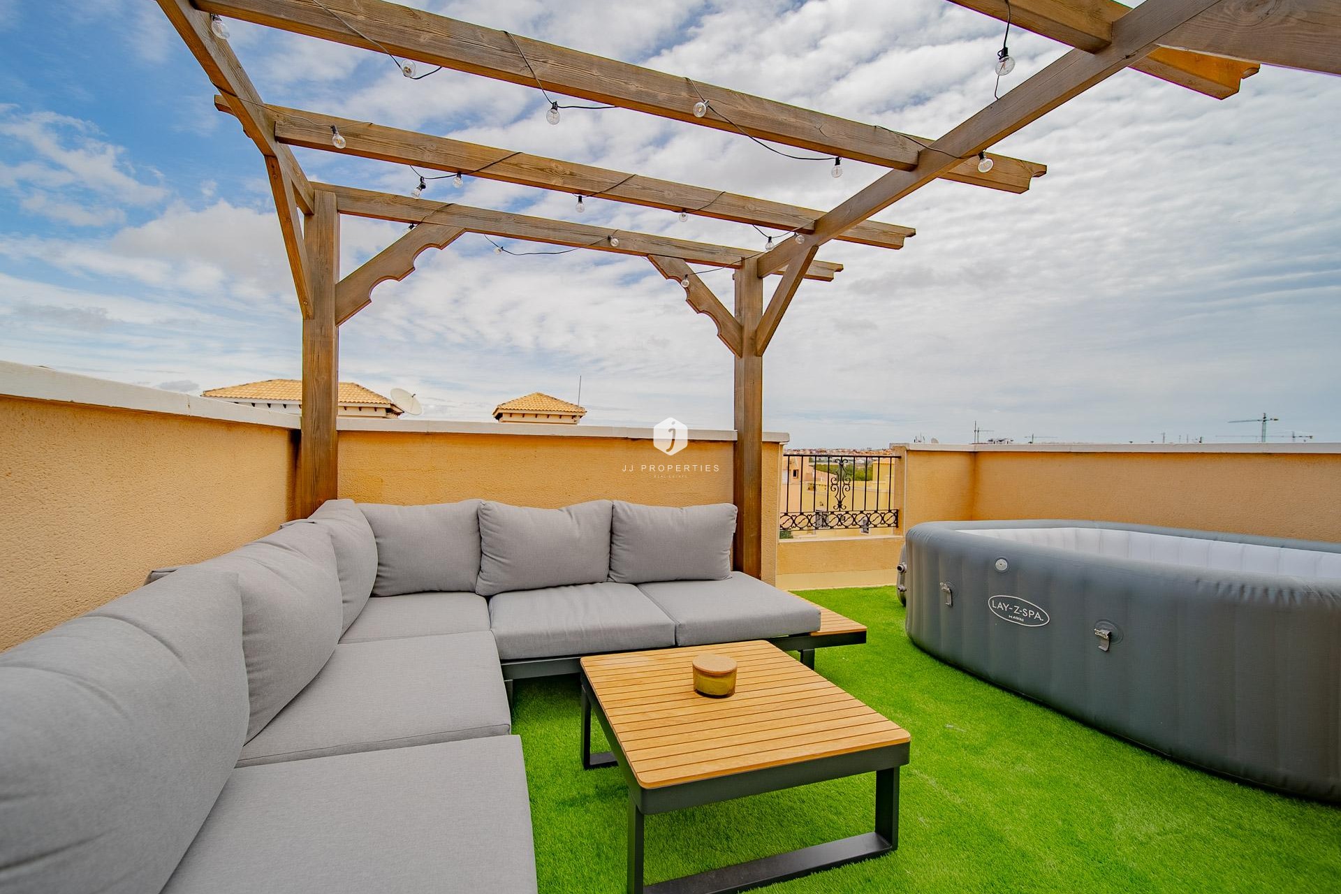 D'occasion - Chalet -
Orihuela Costa - PAU 26