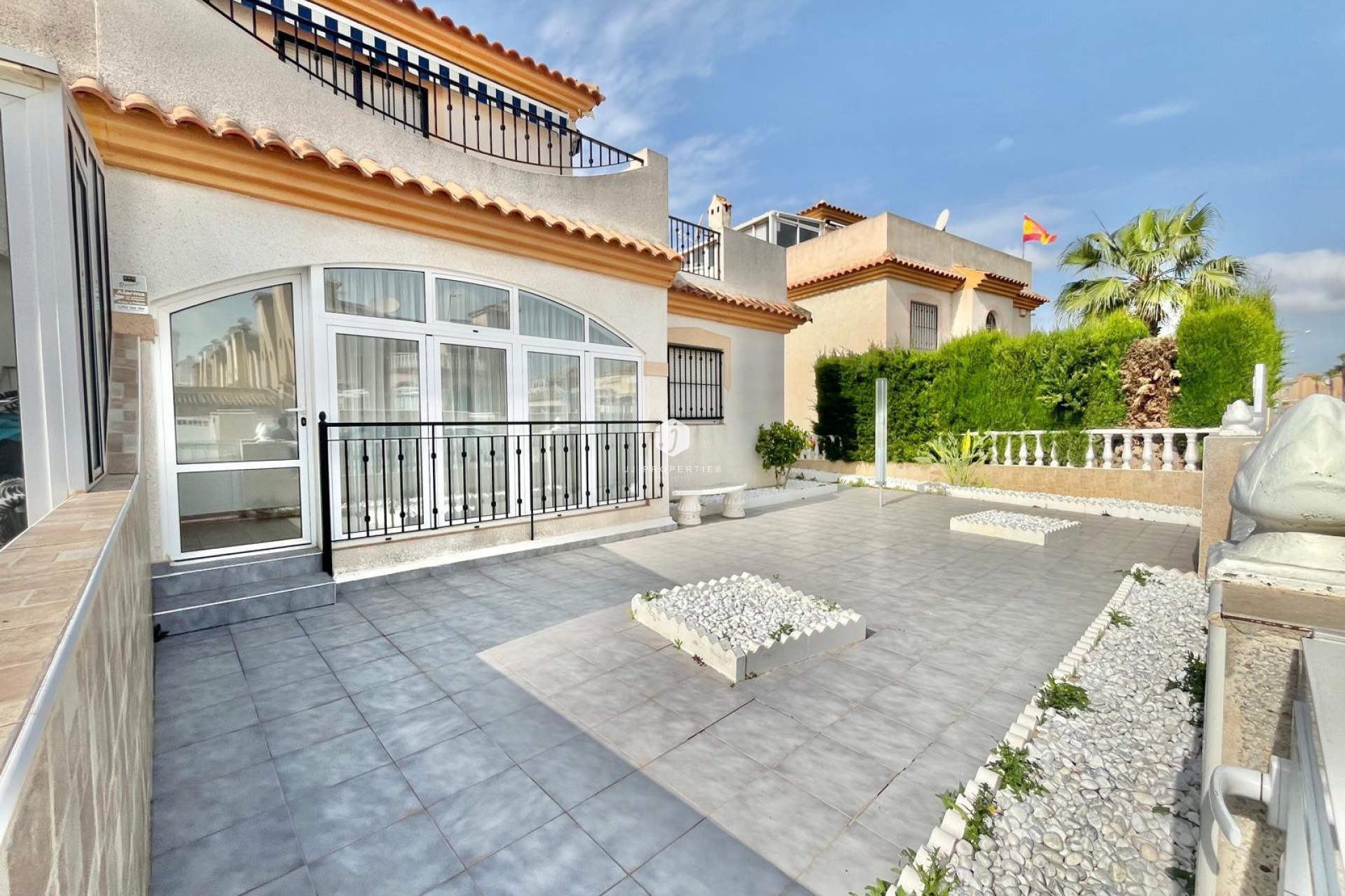 D'occasion - Chalet -
Orihuela Costa - Playa Flamenca