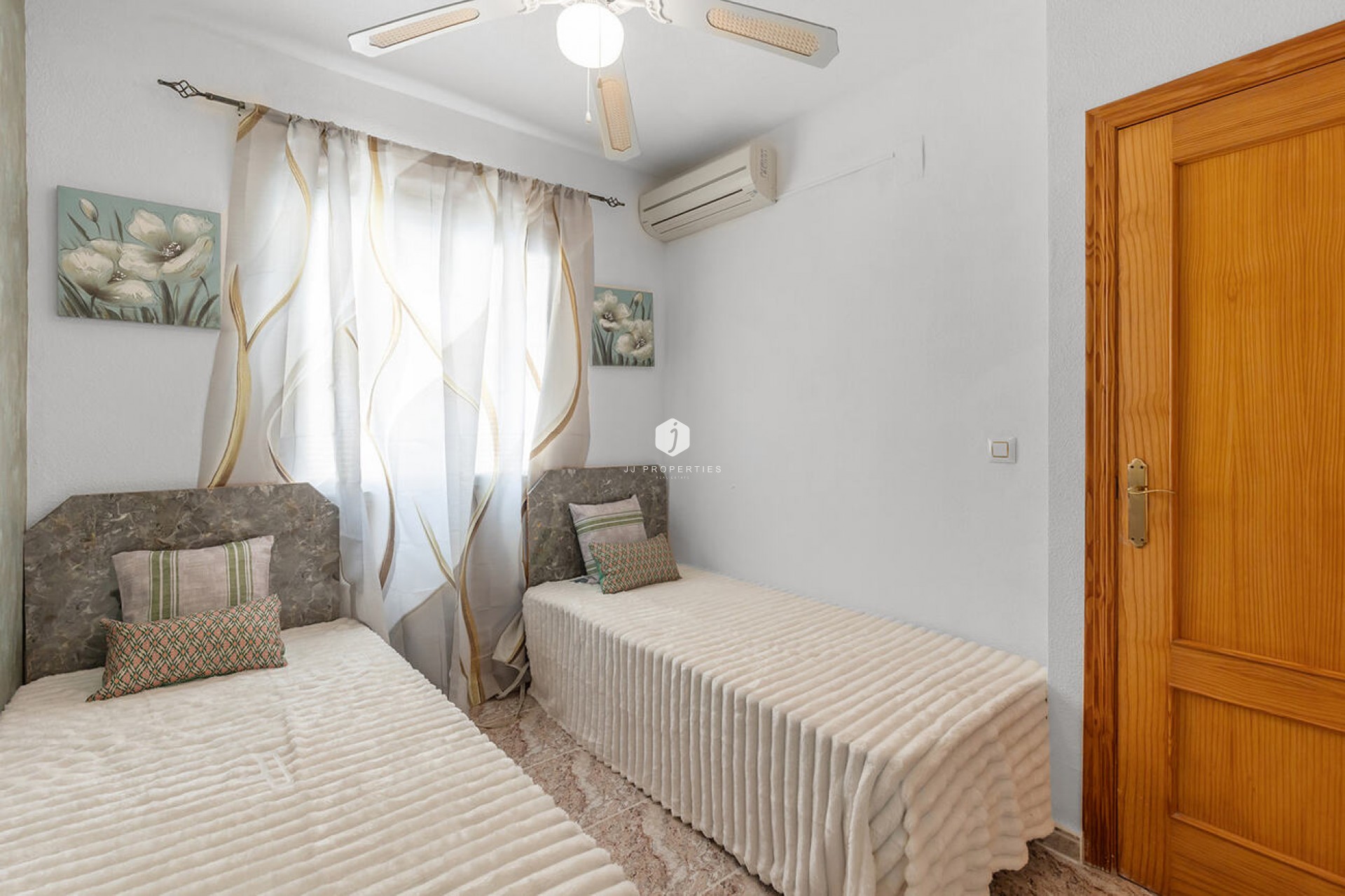 D'occasion - Chalet -
Orihuela Costa - Villamartín