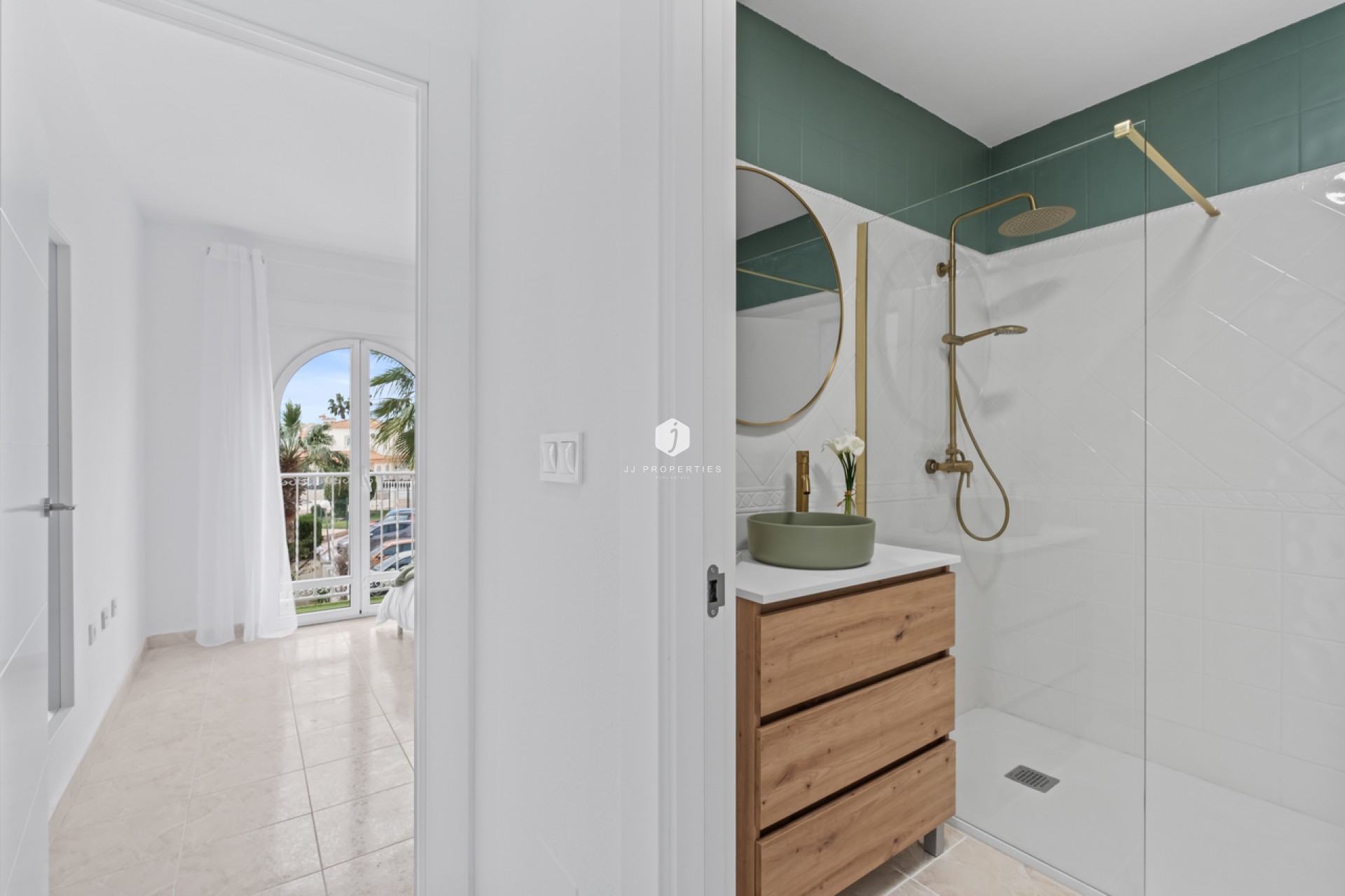 D'occasion - Chalet -
Playa Flamenca - Costa Blanca