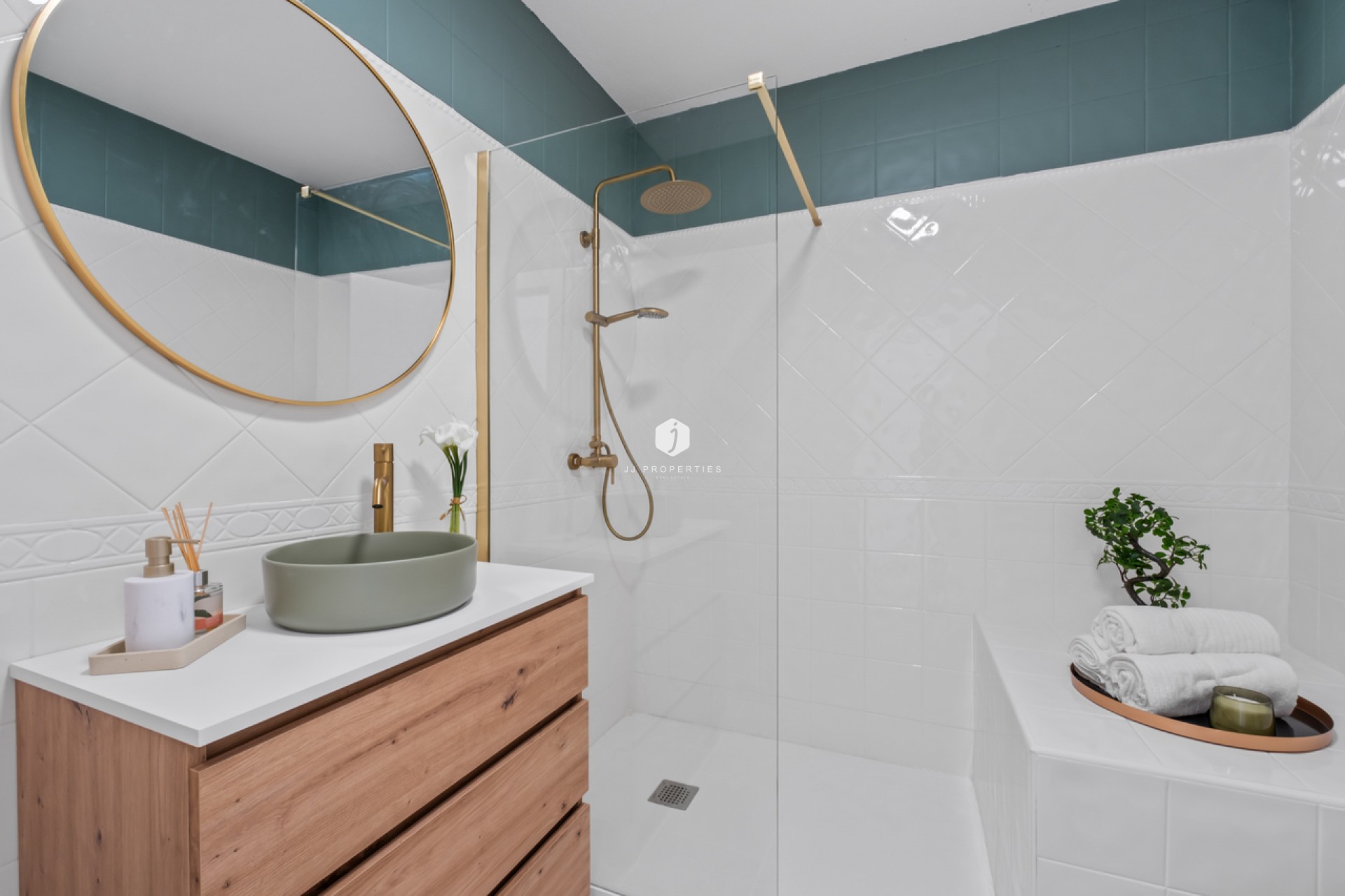 D'occasion - Chalet -
Playa Flamenca - Costa Blanca