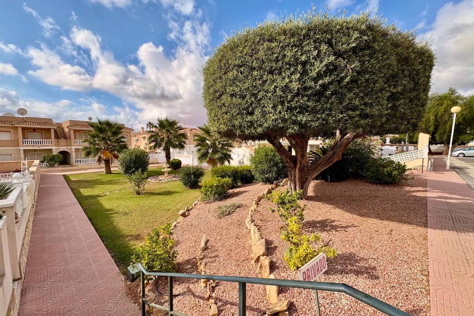 D'occasion - Chalet -
Rojales - Inland