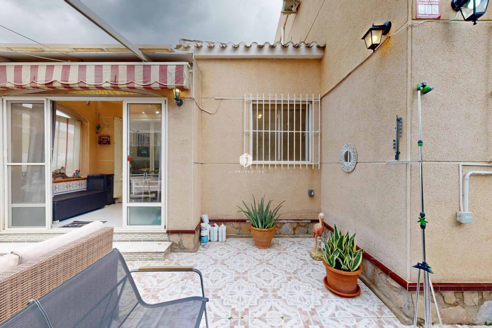 D'occasion - Chalet -
San Miguel de Salinas - 03193