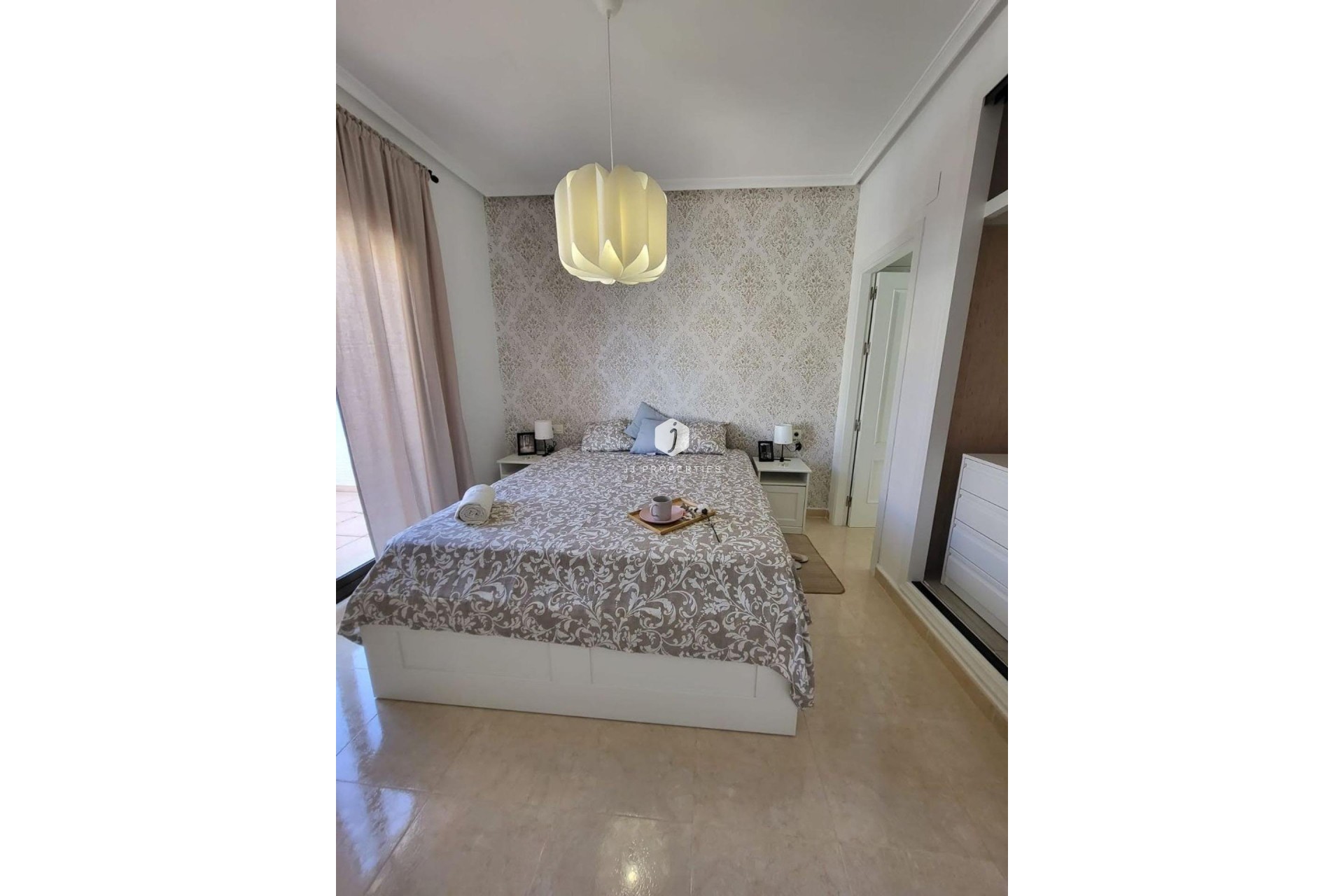 D'occasion - Chalet -
San Miguel de Salinas - Ciudad De Las Comunicaciones