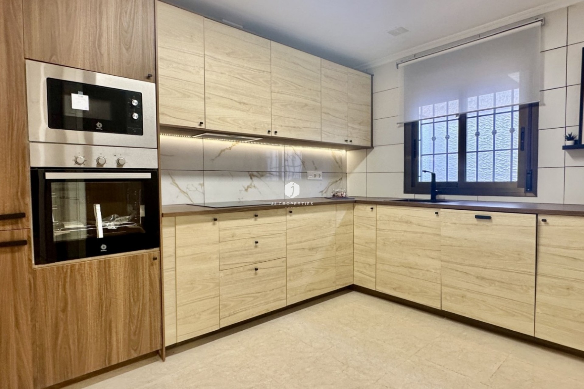 D'occasion - Chalet -
San Miguel de Salinas - Inland