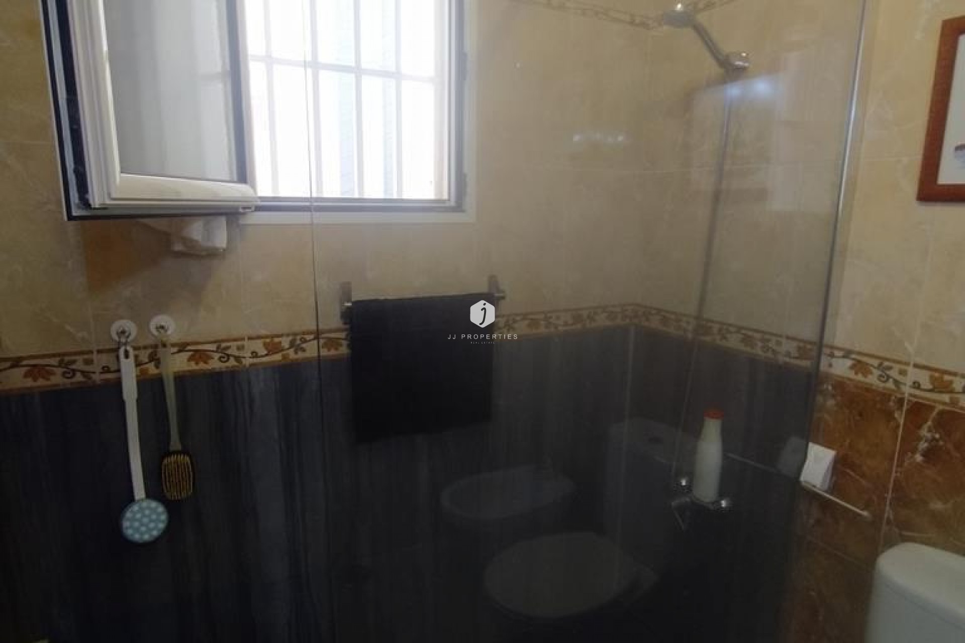 D'occasion - Chalet -
Torrevieja - AGUAS NUEVAS 25